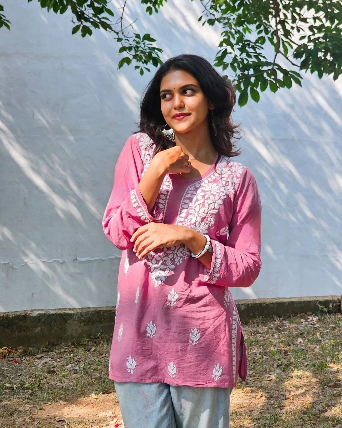 Houseofthesukh Party Embroidered Women Pink, White Top