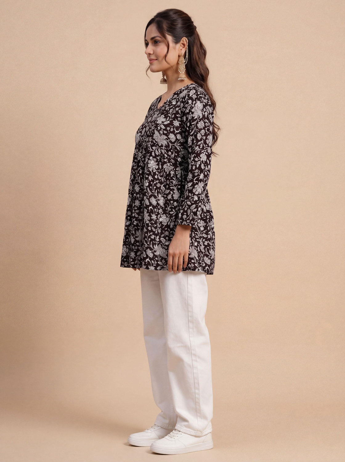 Image of glamson Casual Floral Print, Printed Women Black Top