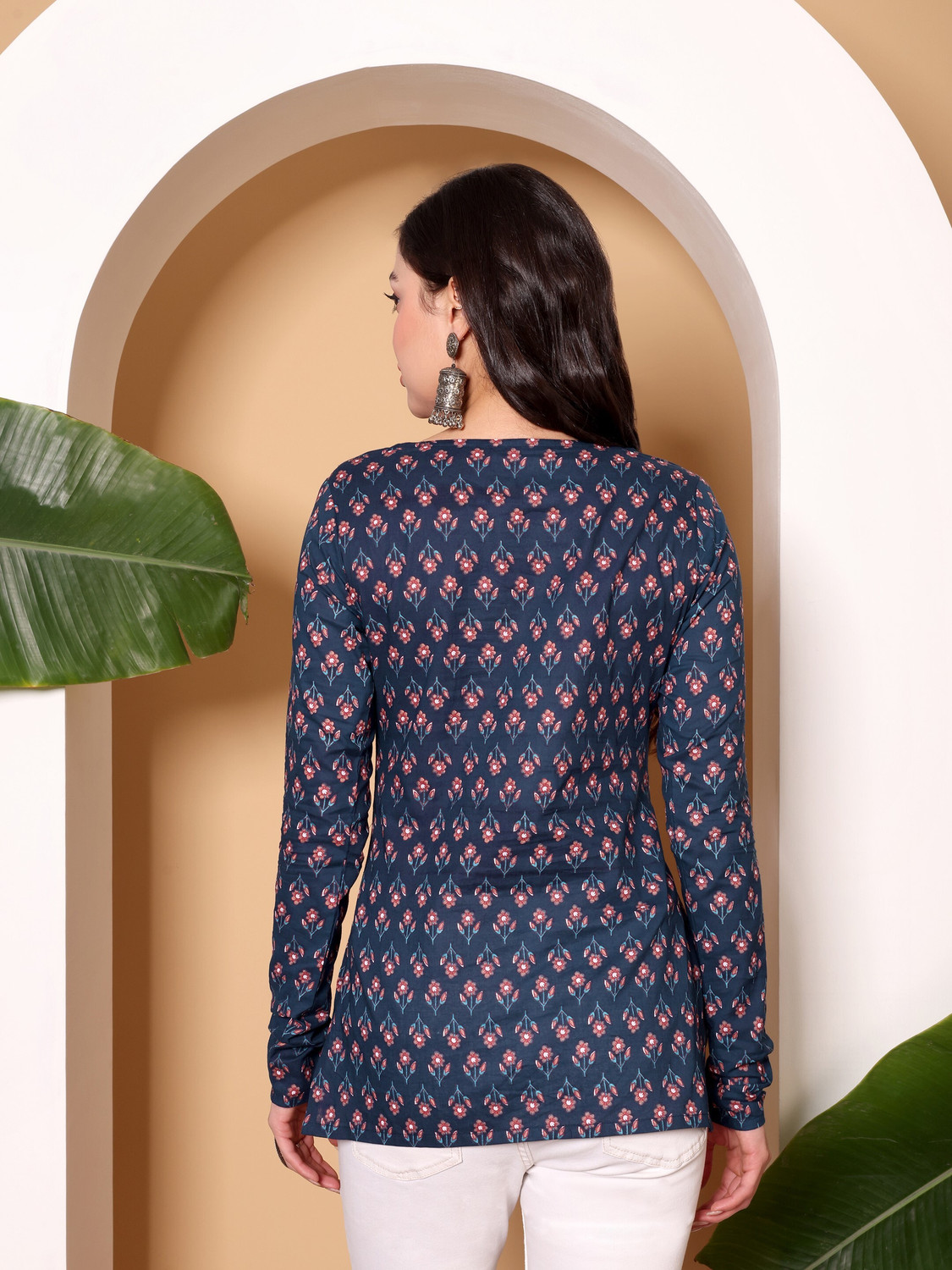 Image of NeeraFashion Casual Printed, Floral Print Women Blue Top