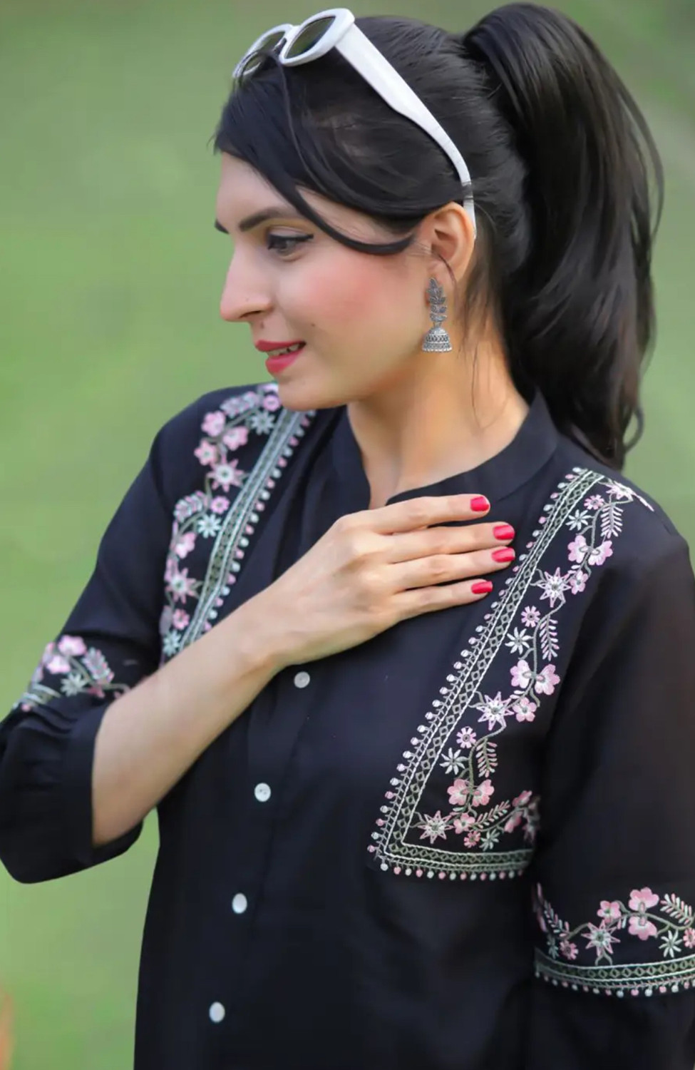 Image of reepree Casual Embroidered Women Pink Top
