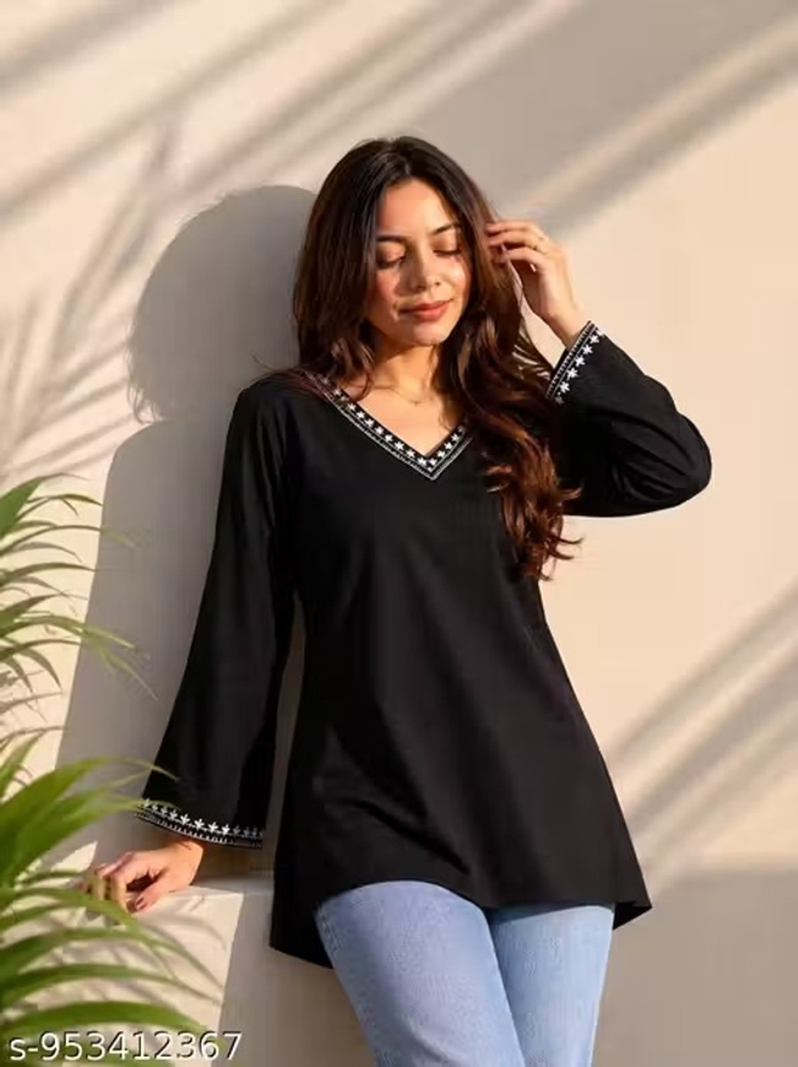 Image of AGOKA Casual Floral Print Women Black Top