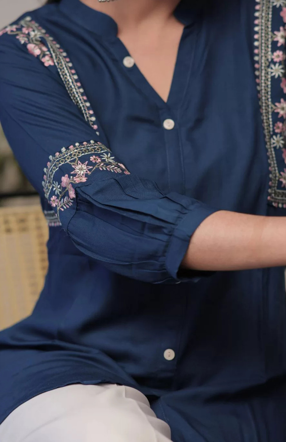 Image of reepree Casual Embroidered Women Blue Top