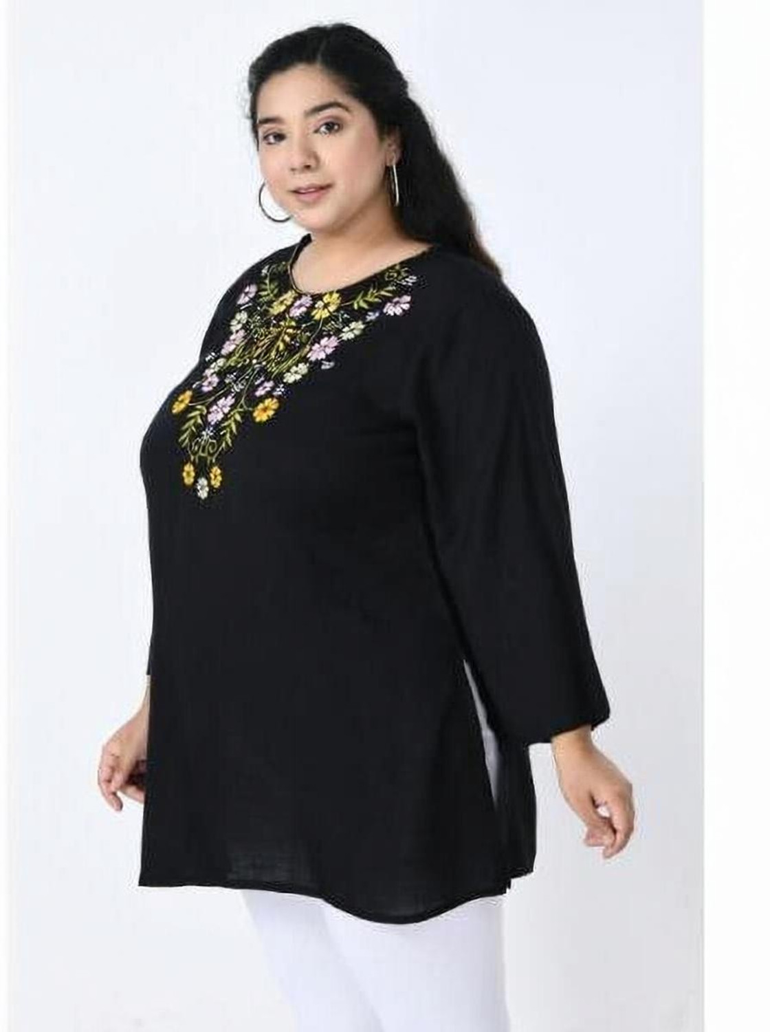 Image of VAAMII Casual Embroidered Women Black Top