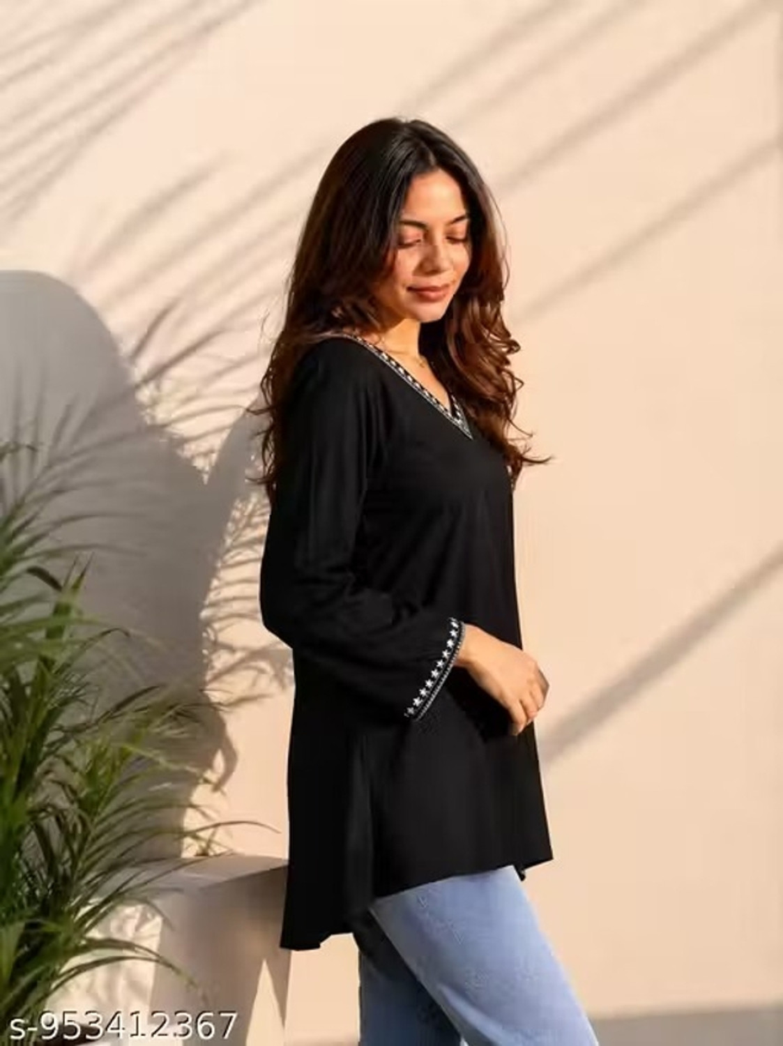 Image of AGOKA Casual Floral Print Women Black Top
