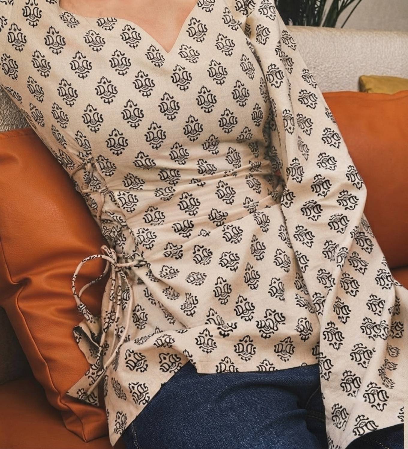 WEWOMA Casual Printed Beige Top - Image 4