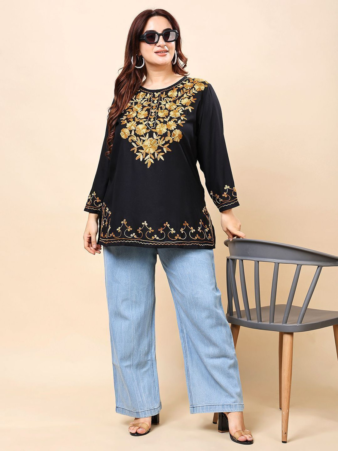 Image of VAAMII Casual Embroidered Women Black Top