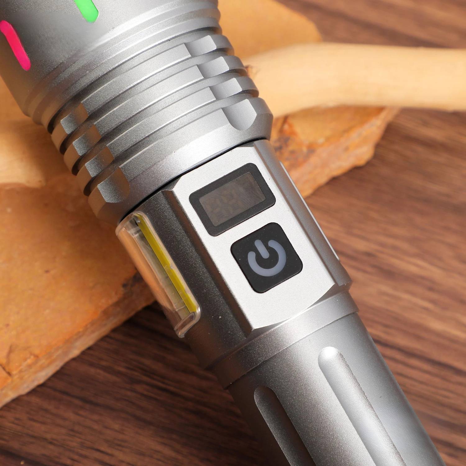 MZ M939 (RECHARGEABLE LED METAL TORCH) Zoomable 4 Modes, 150W