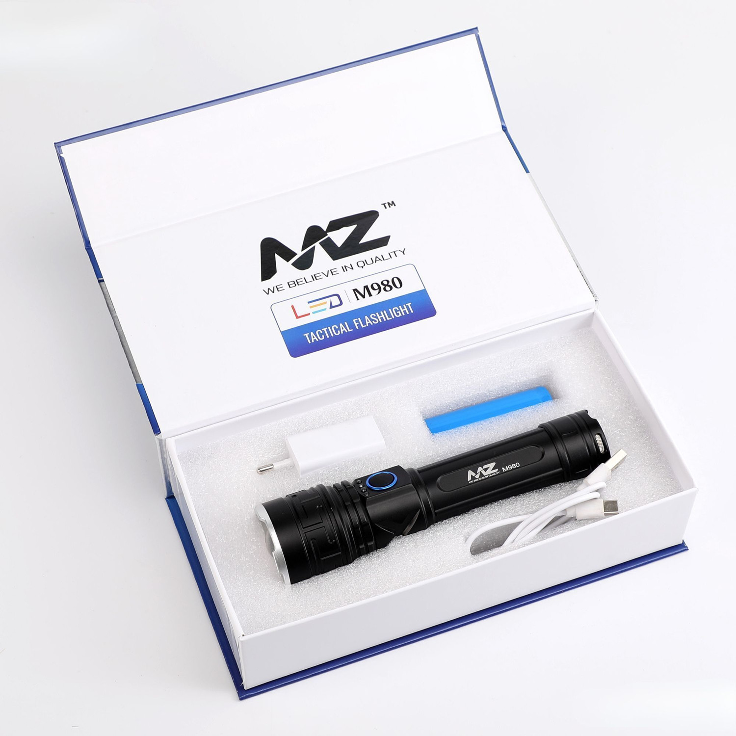 Image of MZ M980 (RECHARGEABLE LED METAL TORCH) Zoomable 200W with 5500mAh Battery Torch