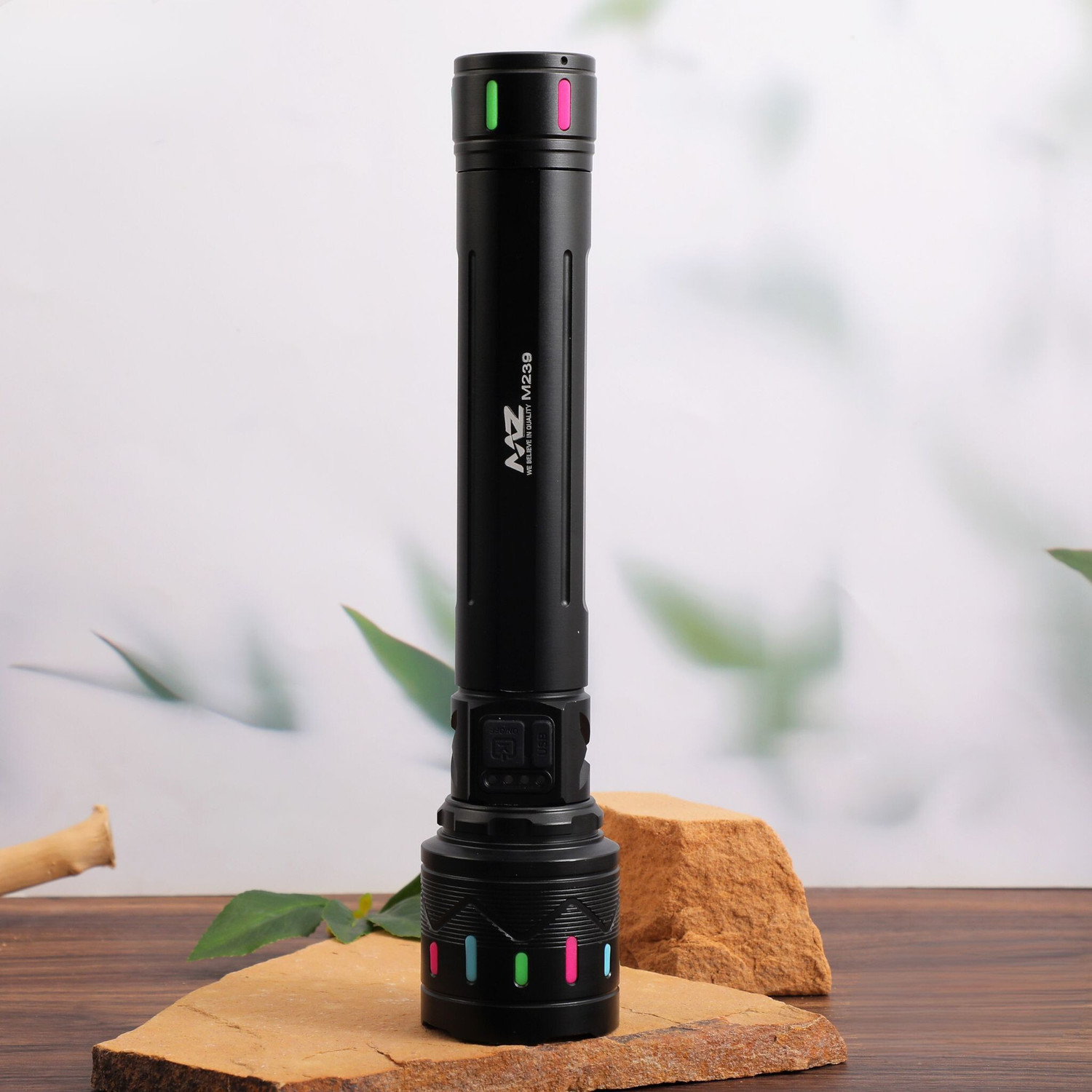 Image of MZ M239 (RECHARGEABLE LED METAL TORCH) Zoomable 200W with 3000mAh Battery Torch
