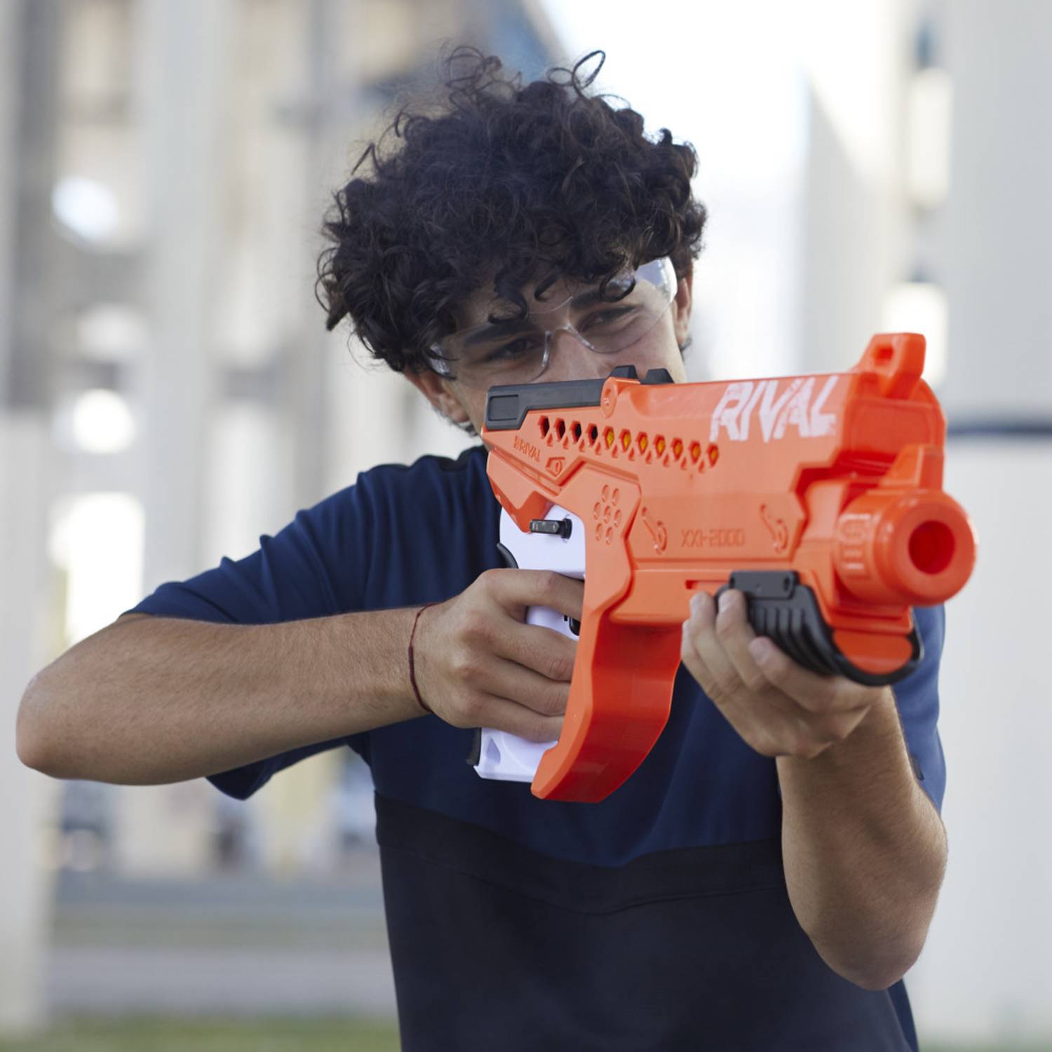 Nerf Rival Curve Shot - Helix XXI-2000 Blaster, Fire Rounds to