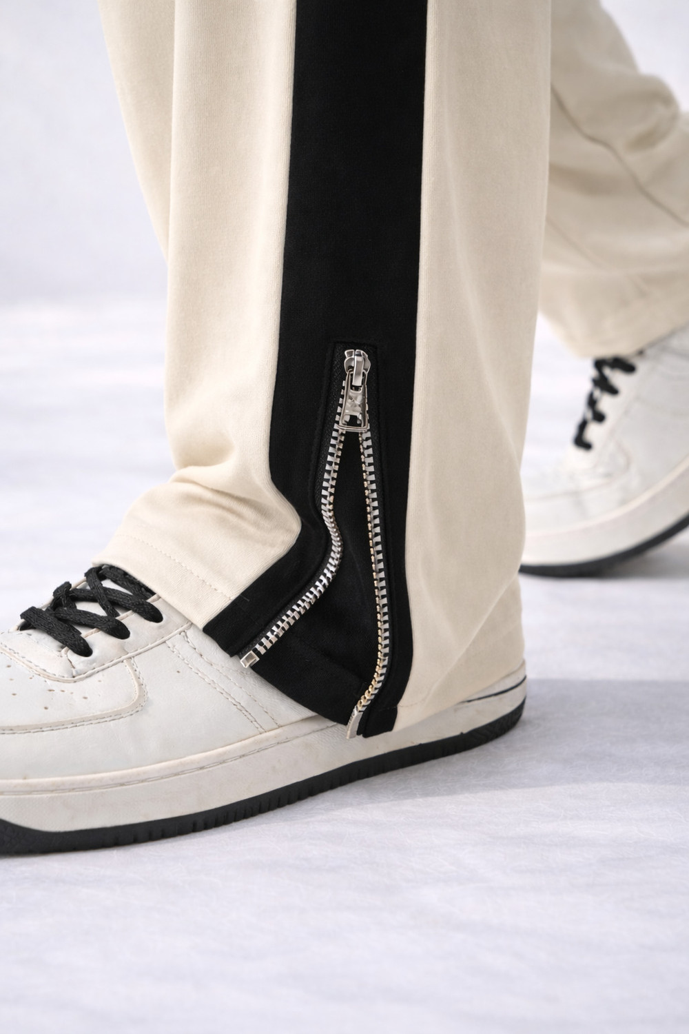 Image of Vontade Striped Men Beige Track Pants