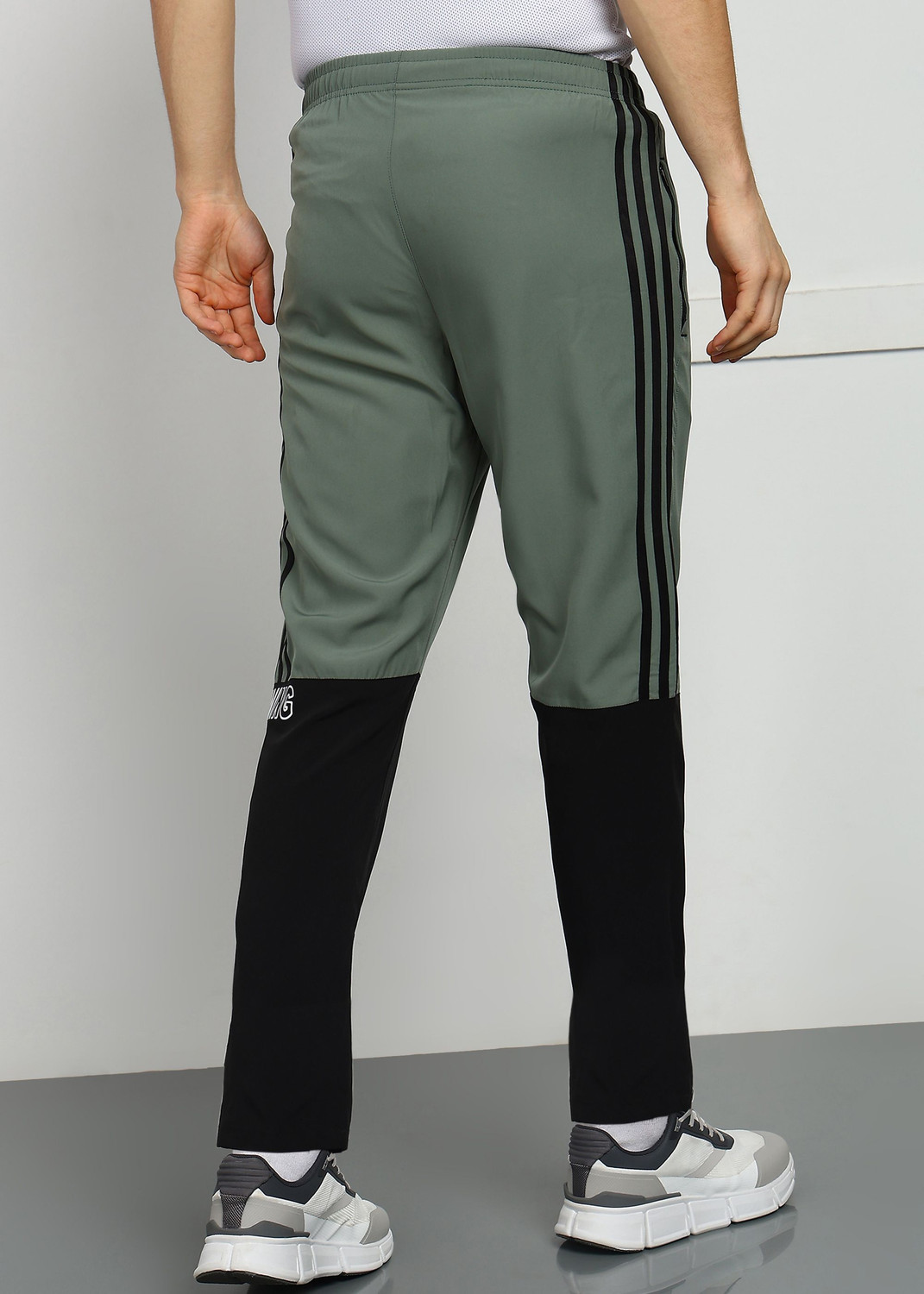 Image of GNOCKFACE Colorblock Men Green, Black Track Pants
