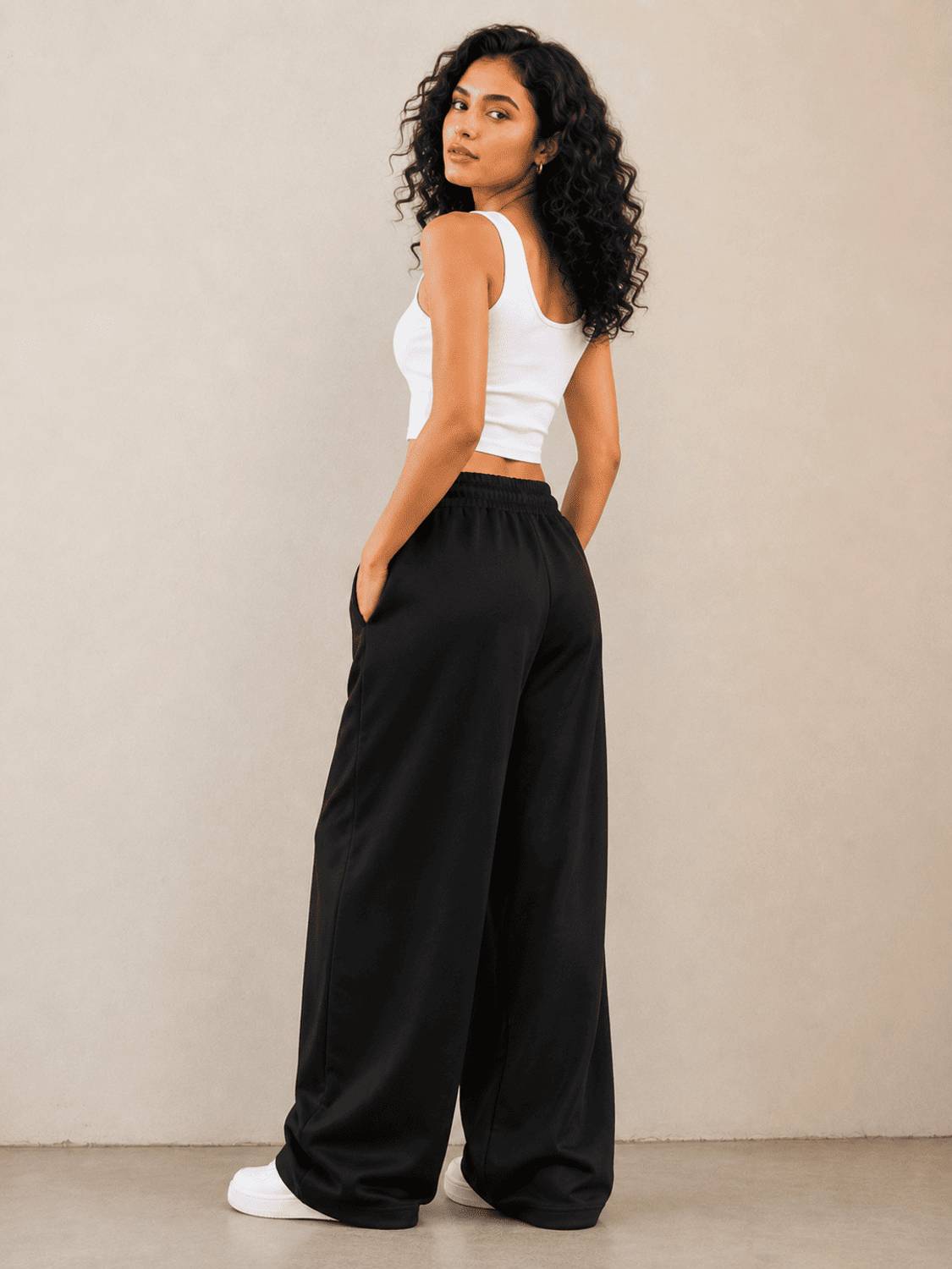 Kavya Women Black Loose Fit Trousers - Image 4