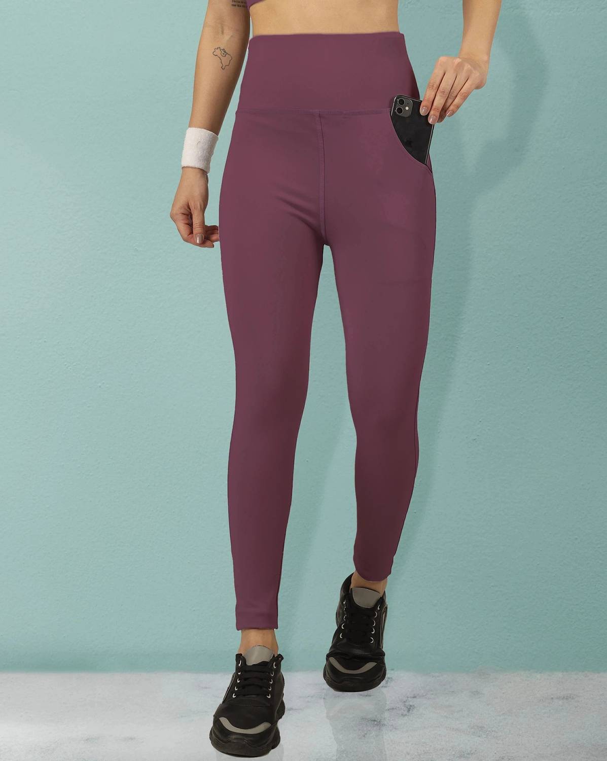 Beyogini Solid Women Purple Track Pants