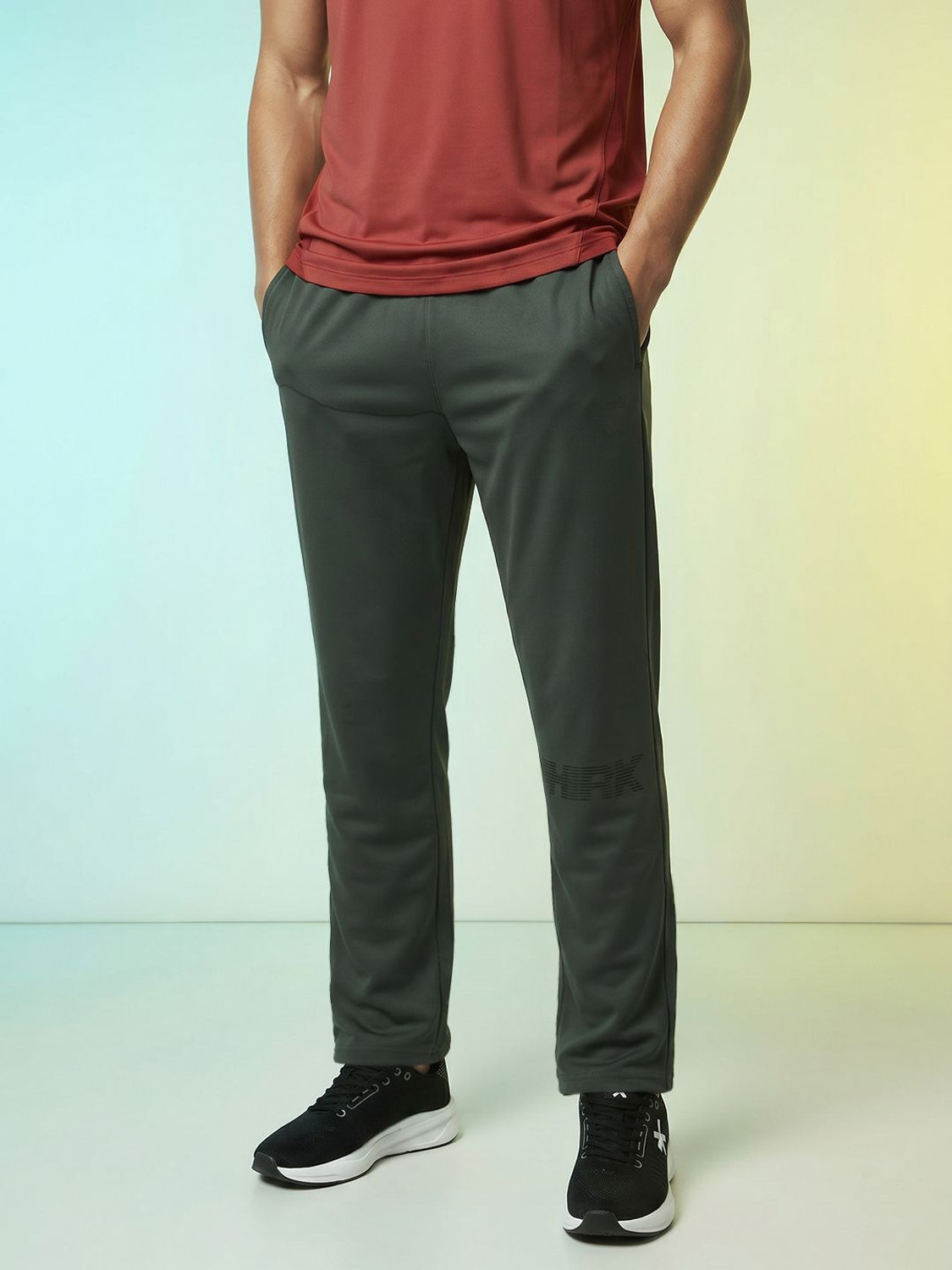 Image of HRX by Hrithik Roshan Men Solid Grey Track Pants