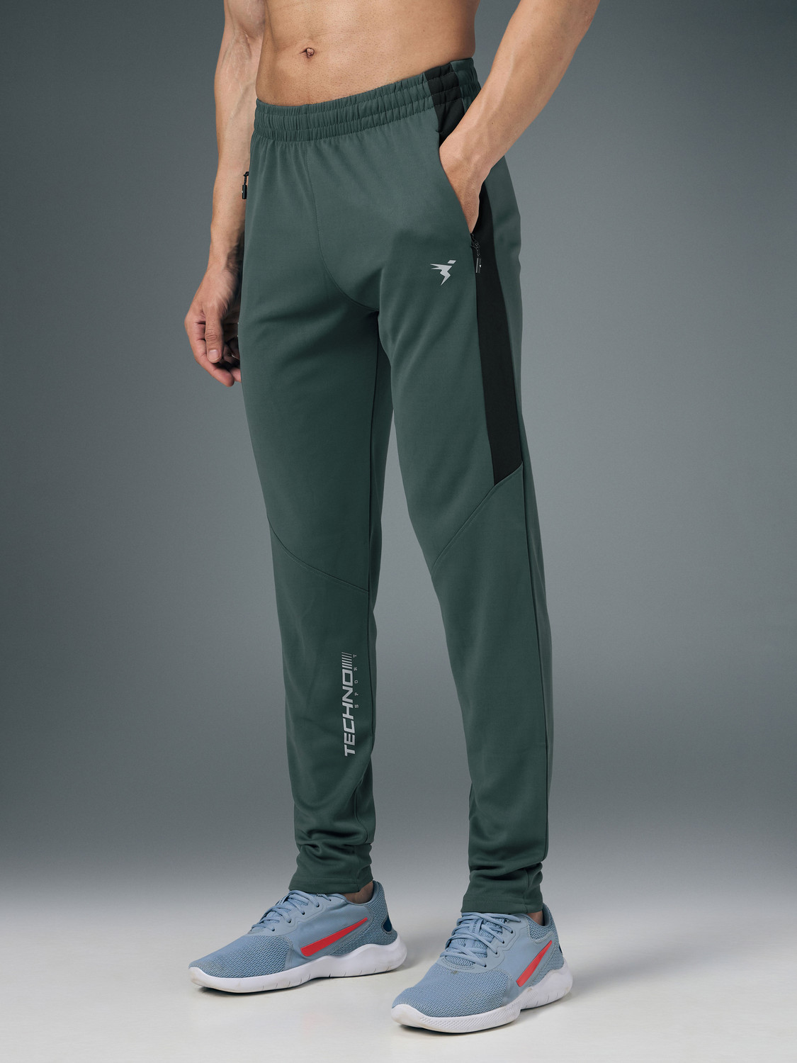 Image of TECHNOSPORT Colorblock Men Green Track Pants
