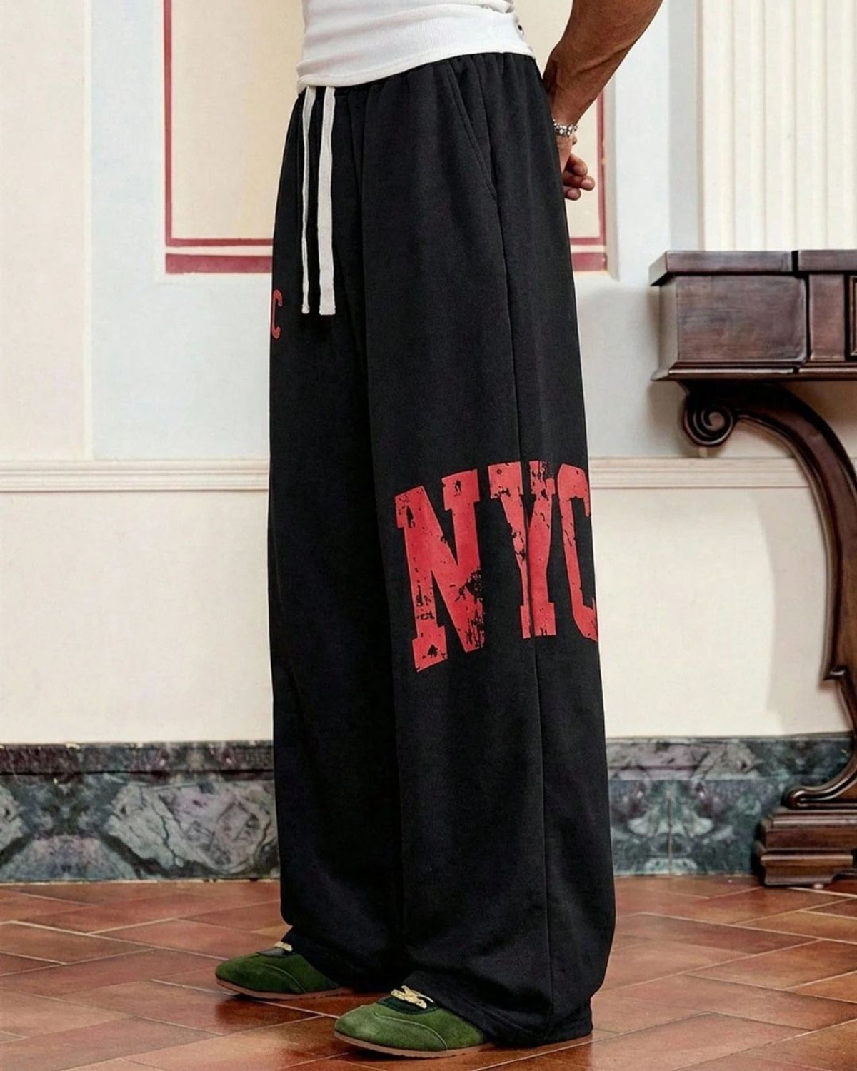 Cloth N Code Printed Men Black Track Pants