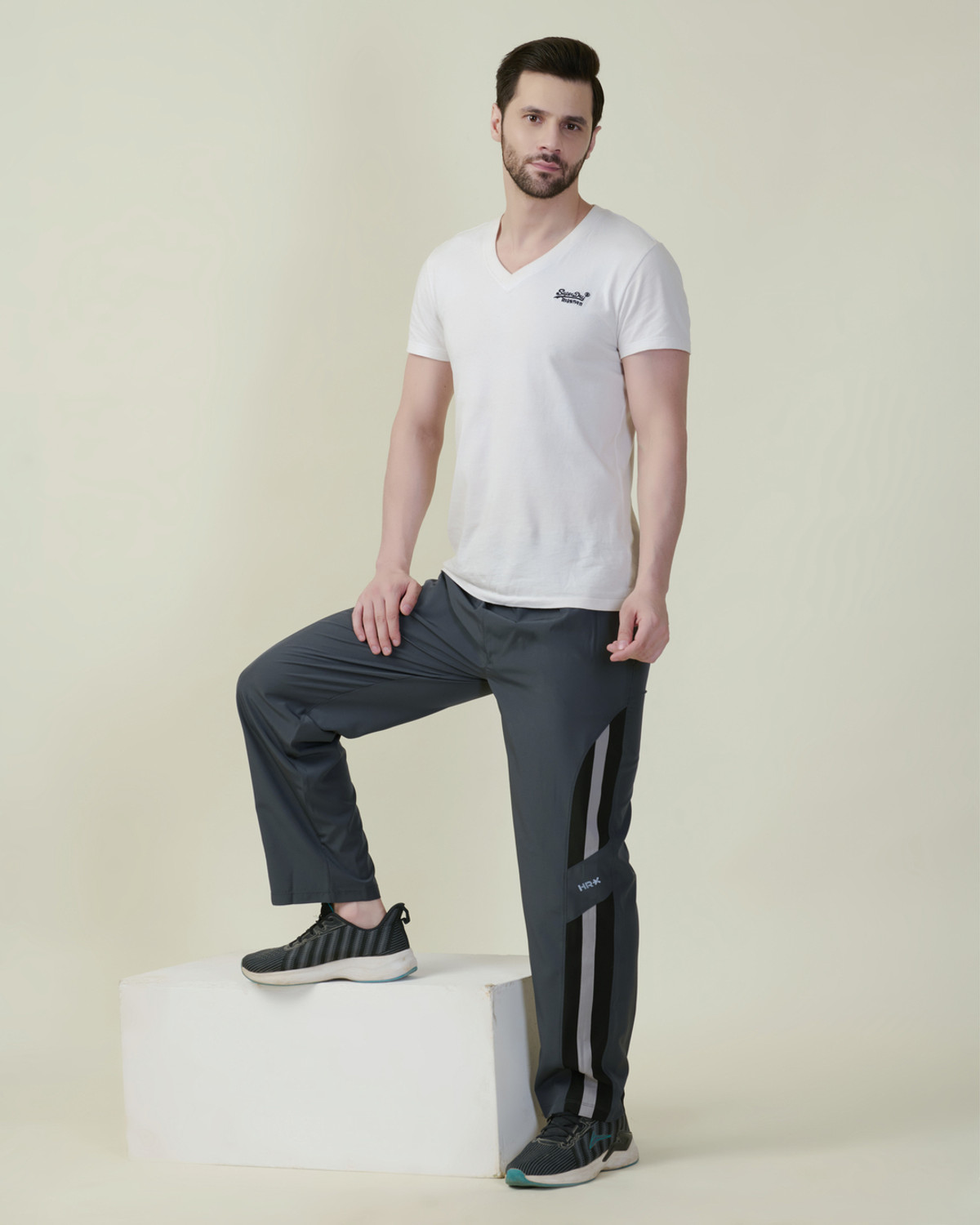 Image of HRX by Hrithik Roshan Striped Men Grey Track Pants