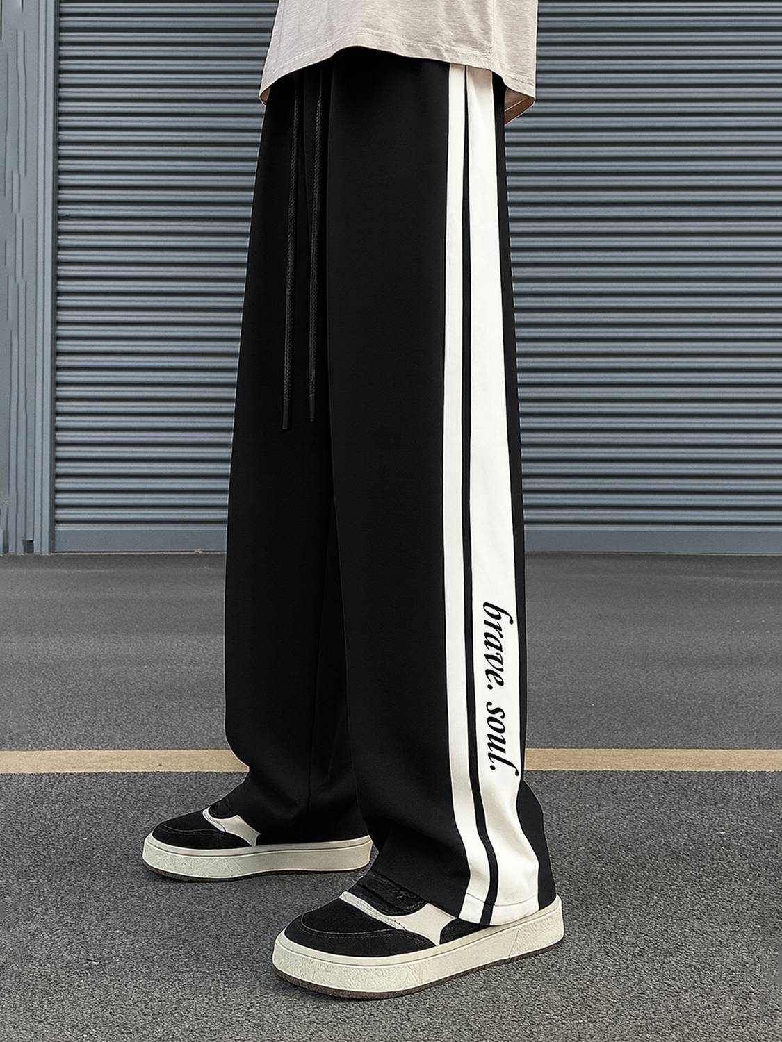 Jump Cuts Colorblock Men's Track Pants - Black/White