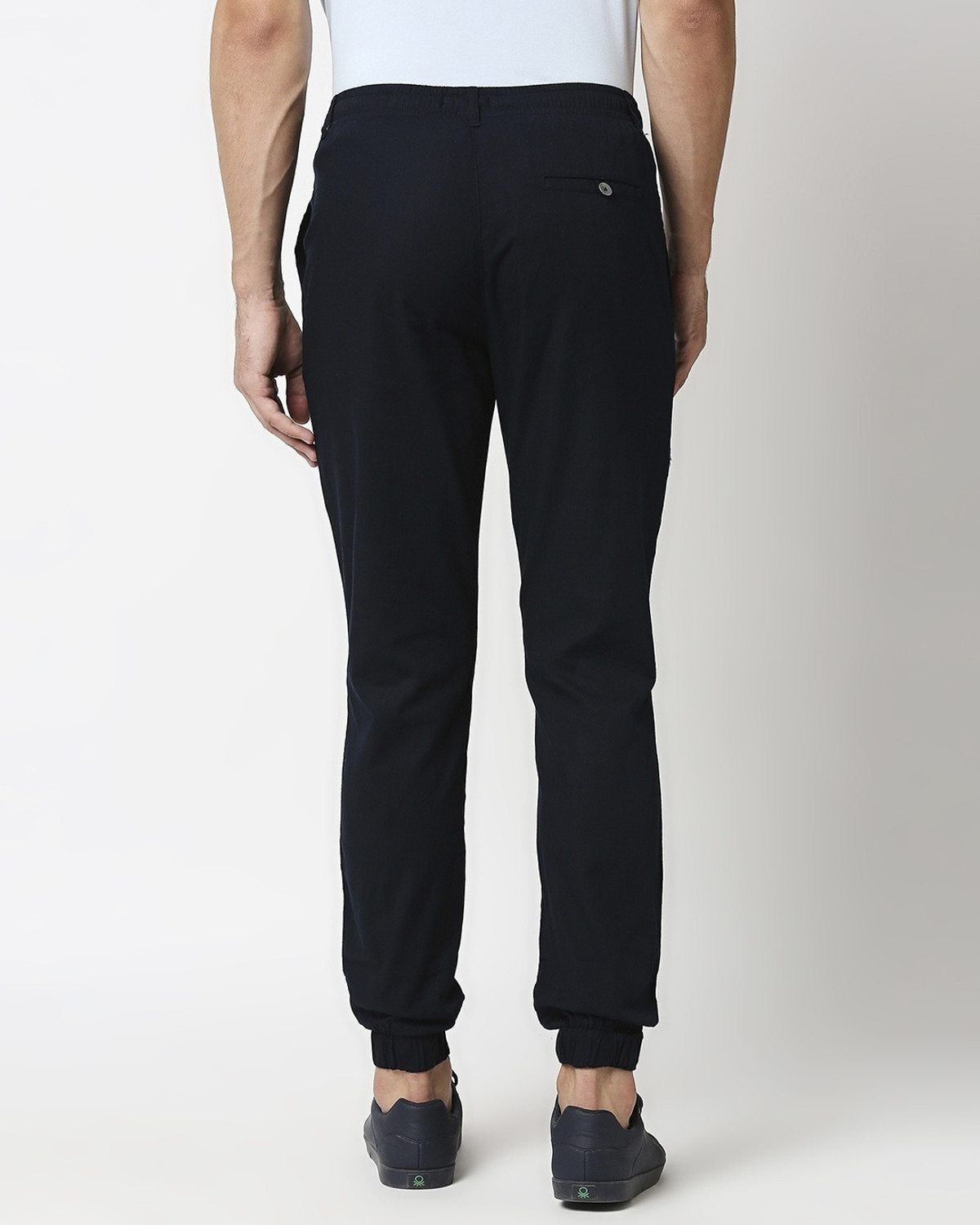 Image of BEWAKOOF Solid Men Black Track Pants
