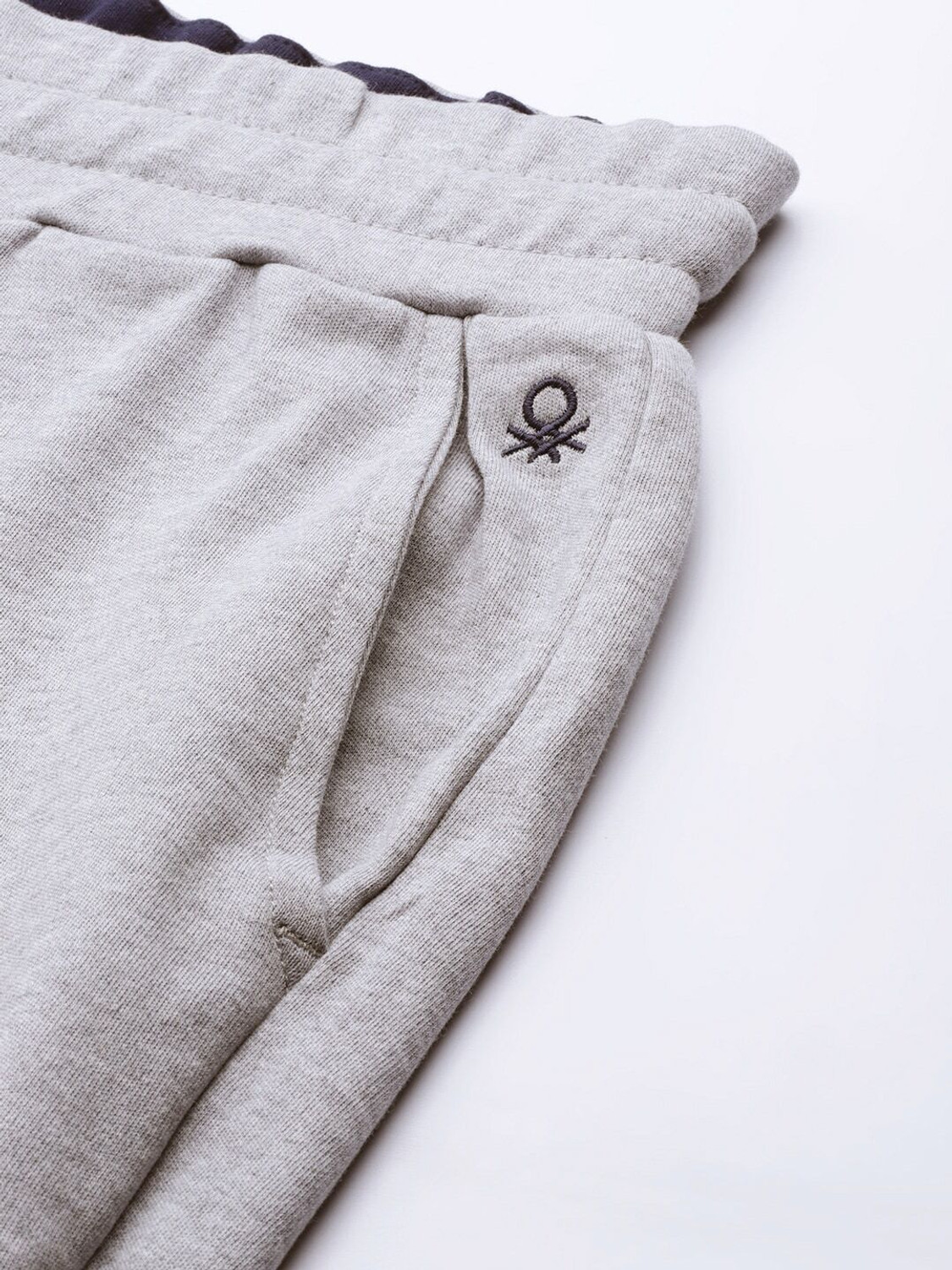 Image of United Colors of Benetton Solid Men Grey Track Pants