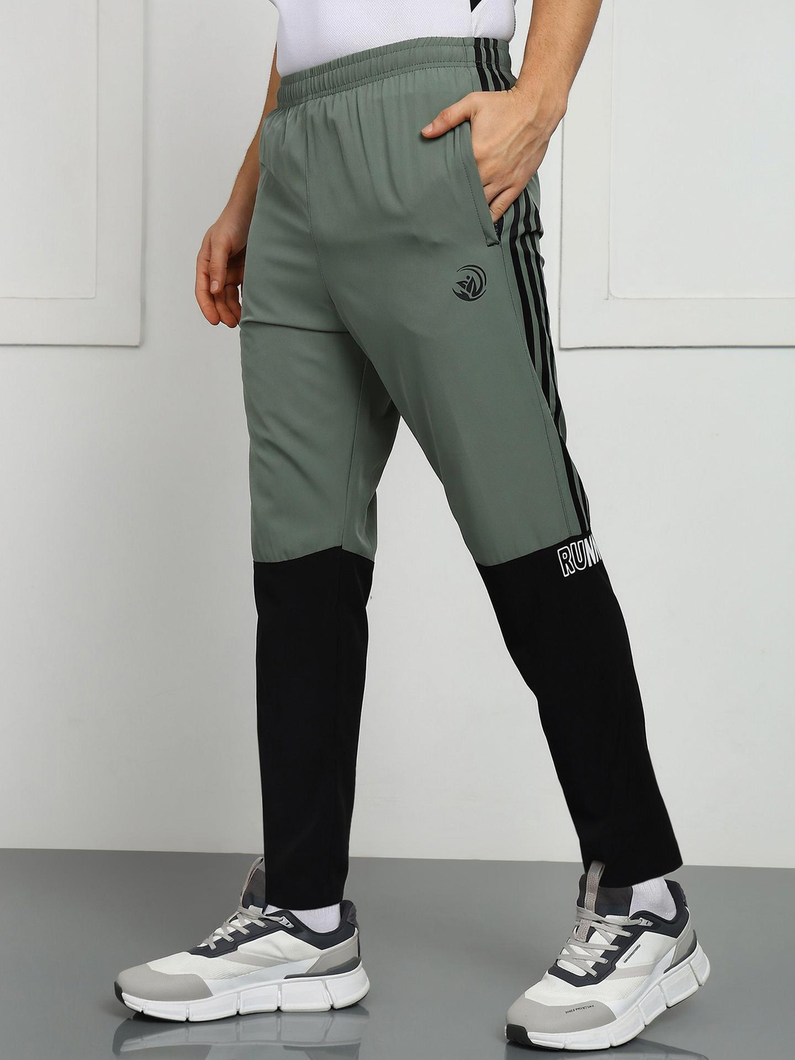 Image of GNOCKFACE Colorblock Men Green, Black Track Pants