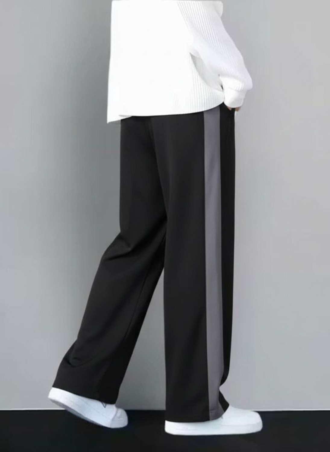 Image of Venner Solid Men Black, Grey Track Pants
