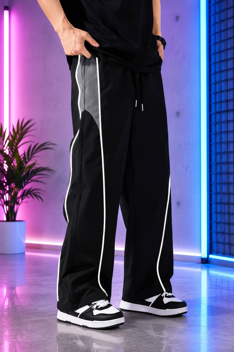 KISURA Colorblock Men Black Track Pants - Image 1