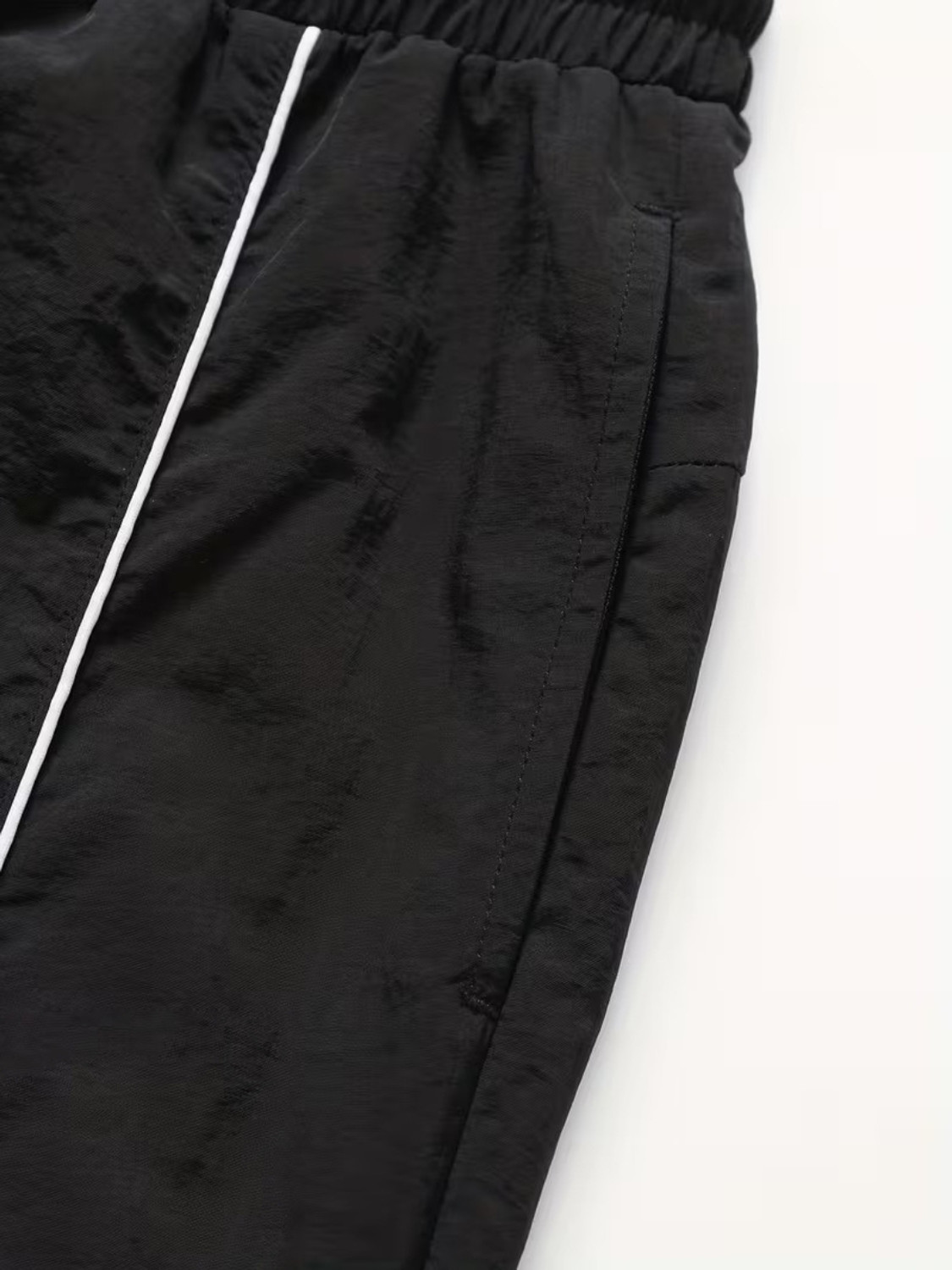 Image of Povaxpo Printed Men Black Track Pants
