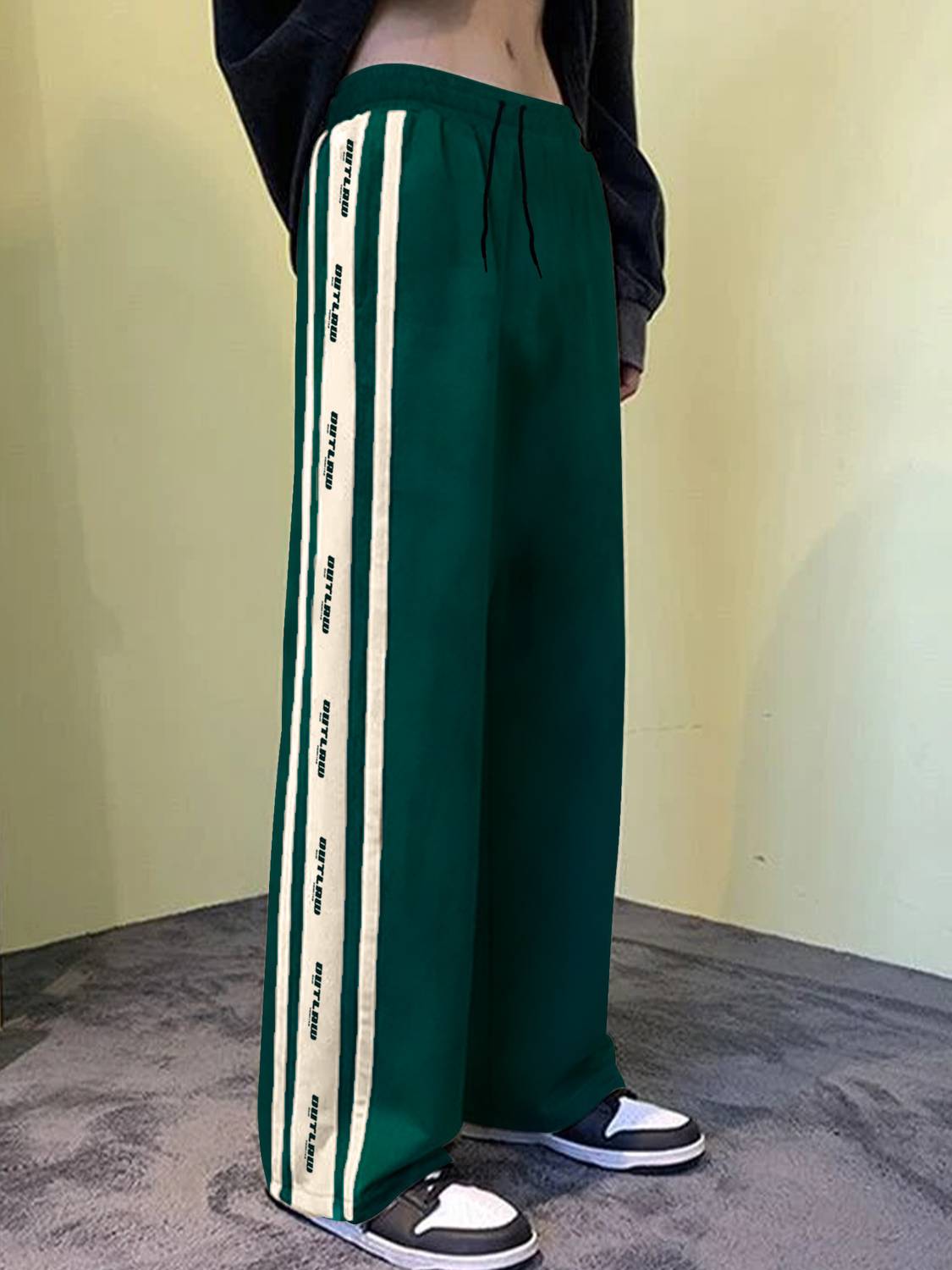 Jump Cuts Striped Men Green, Beige Track Pants - Image 3