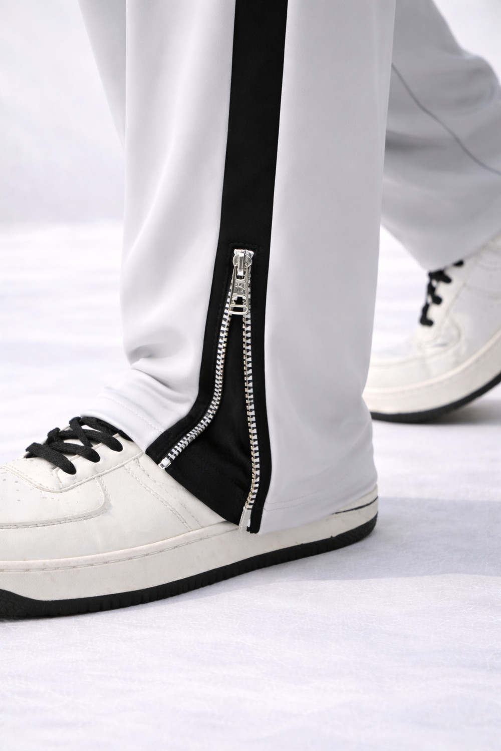 Image of Vontade Striped Men Grey Track Pants
