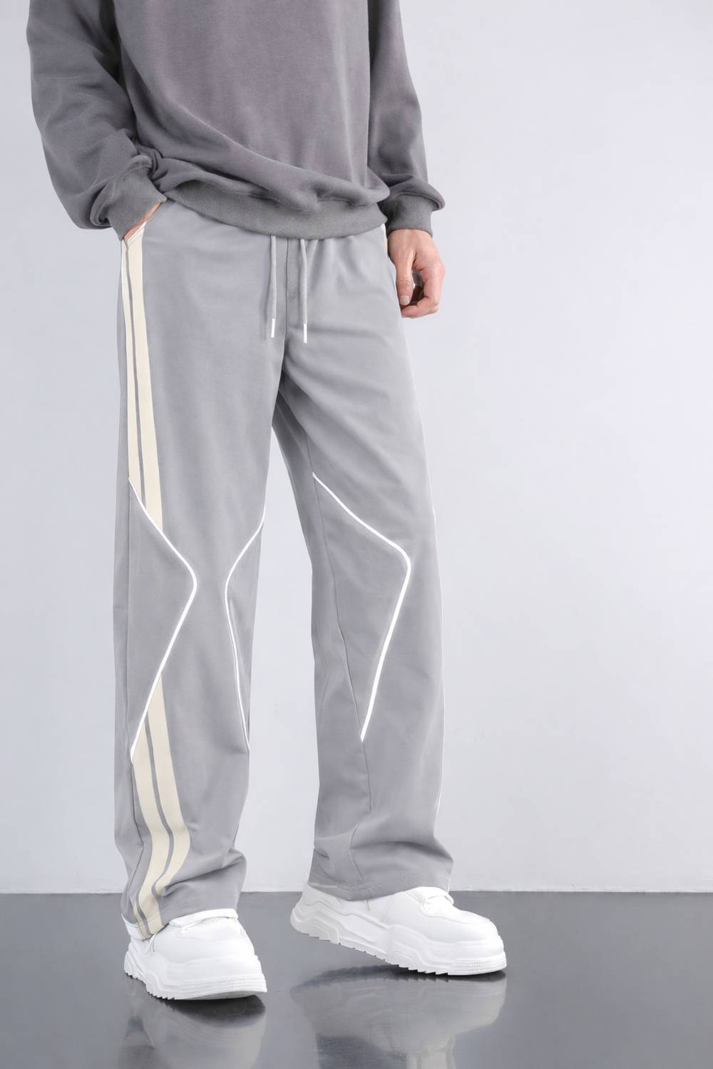AZLANE Men Silver Track Pants - Image 2