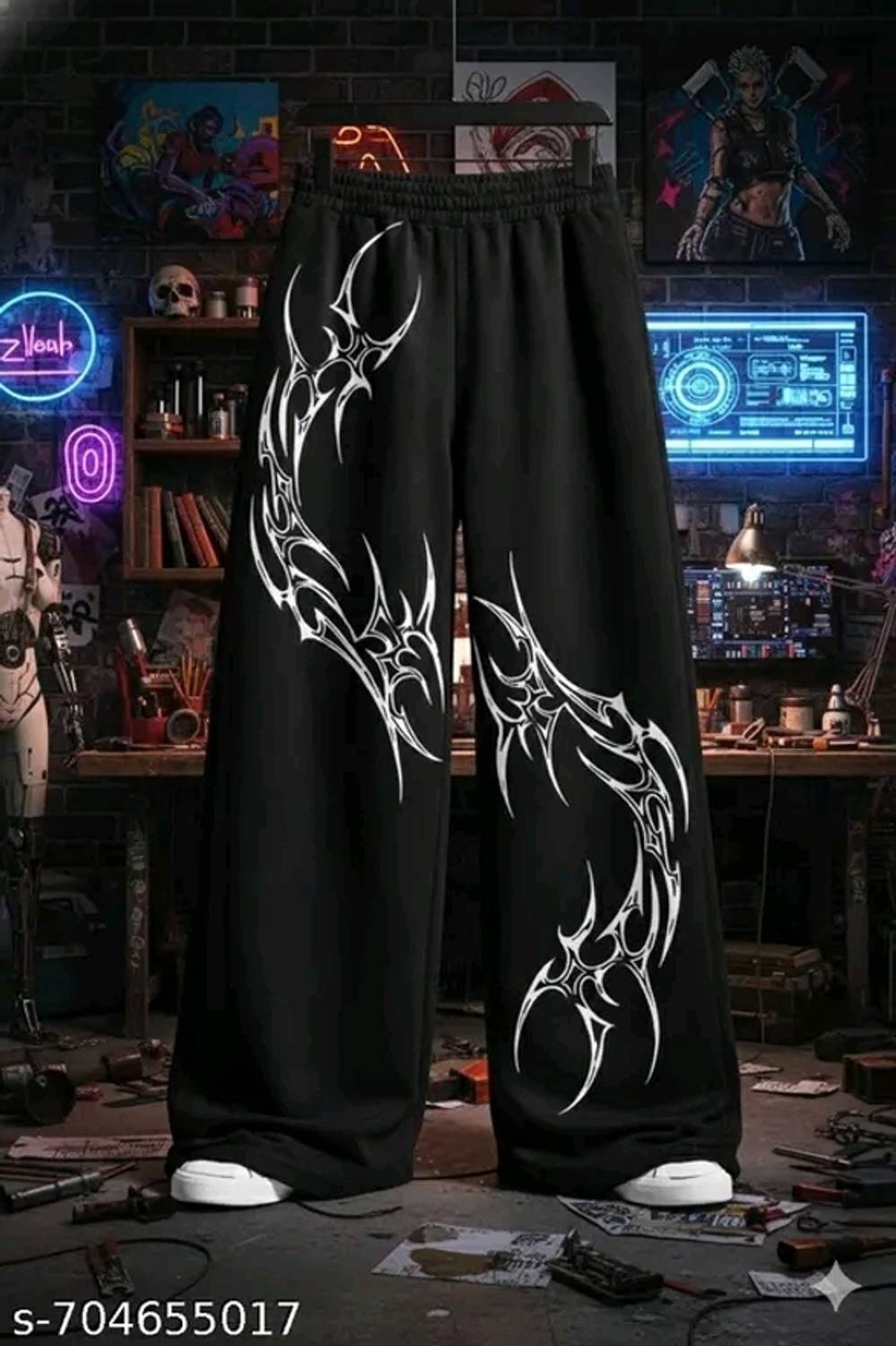 NAZRA FANISONS Black Graphic Print Men Track Pants - Image 3