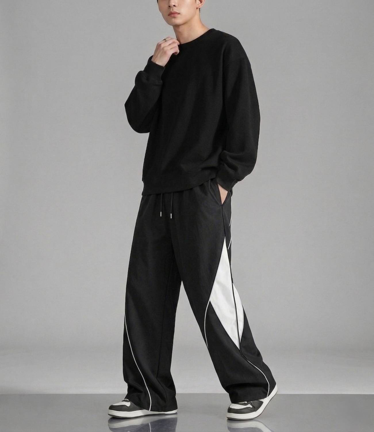VEXUA Striped Men Track Pants White, Black - Image 4