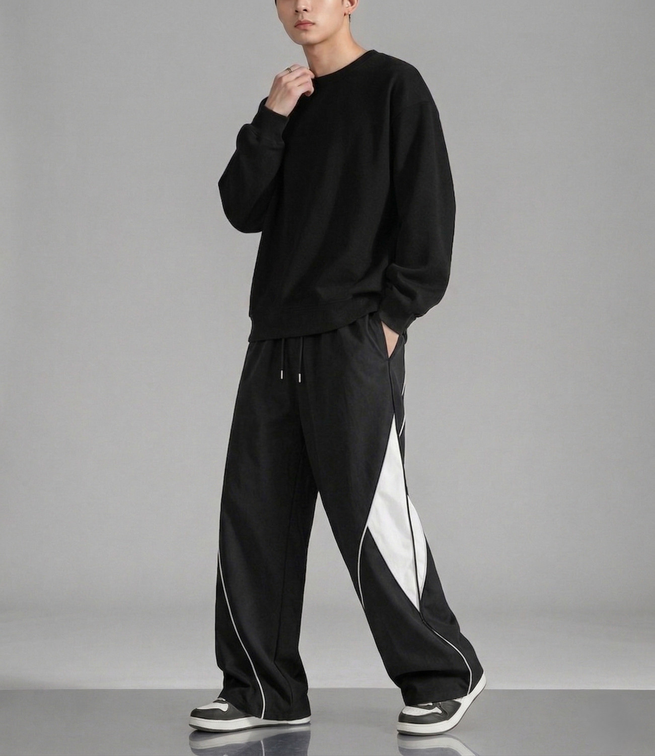 Image of VEXUA Striped Men White, Black Track Pants