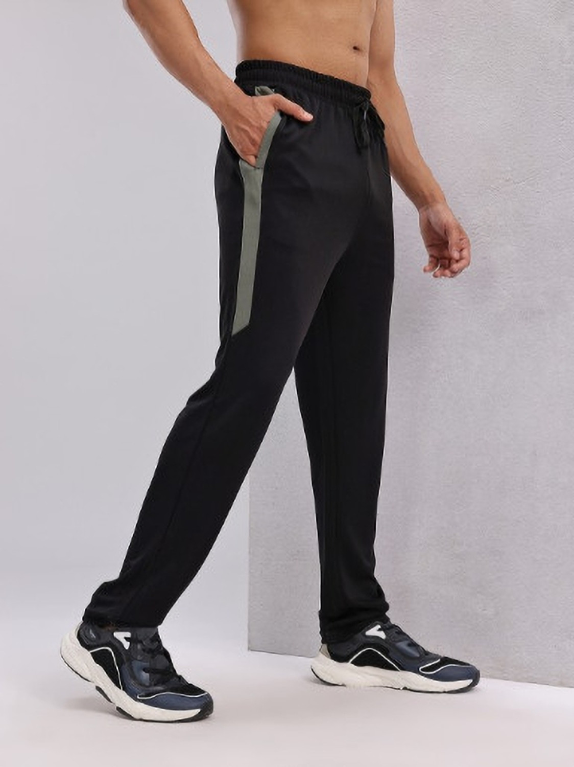 Image of HRX by Hrithik Roshan Solid Men Black Track Pants