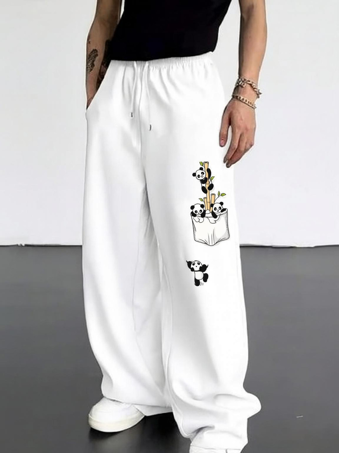 Image of deslizar Graphic Print Men White Track Pants