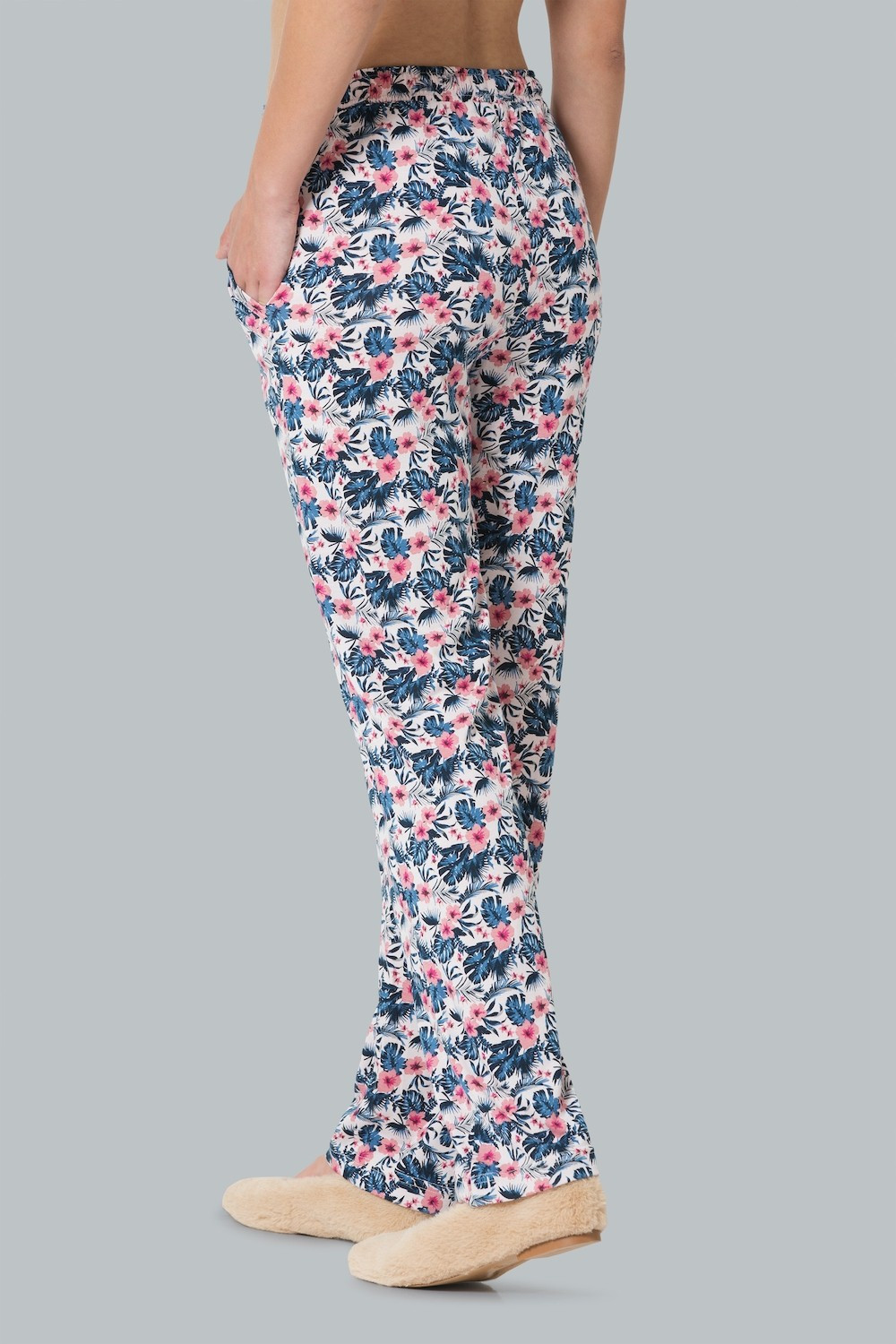 Image of VAN HEUSEN Allover Print And Functional Pocket Printed Women Pink Track Pants