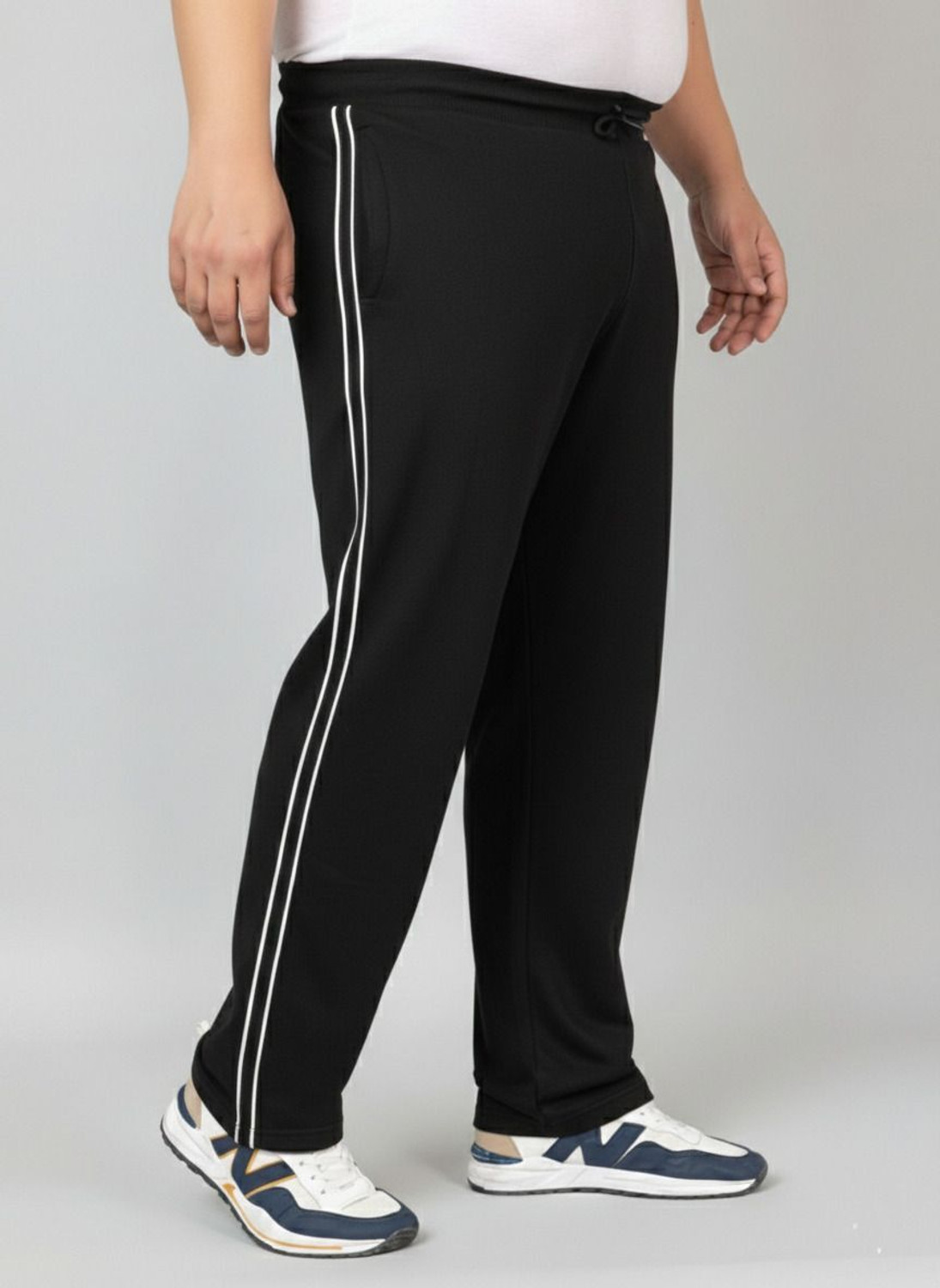 Image of HEPAKA Solid Men Black Track Pants