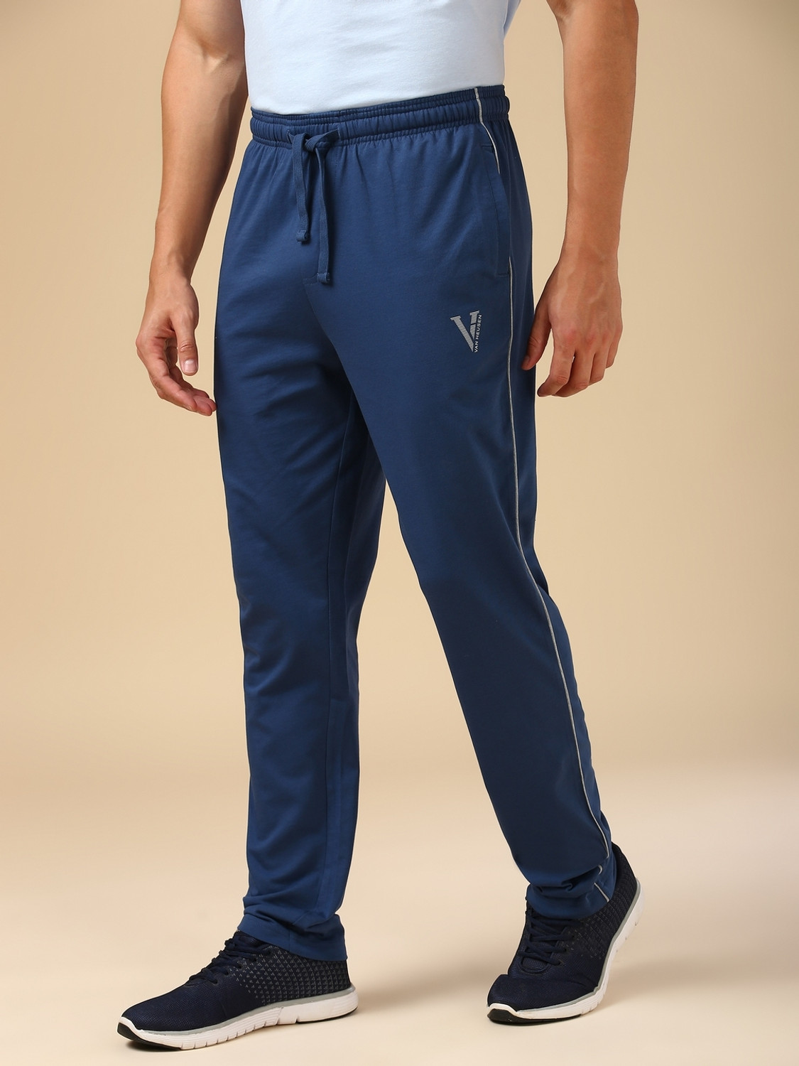 Image of VAN HEUSEN Solid Men Blue Track Pants