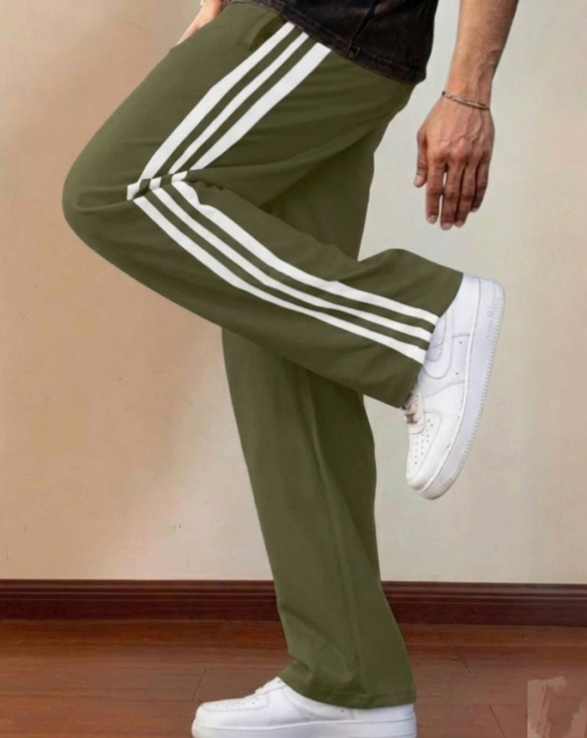 Ansaritextile Striped Men Olive Track Pants