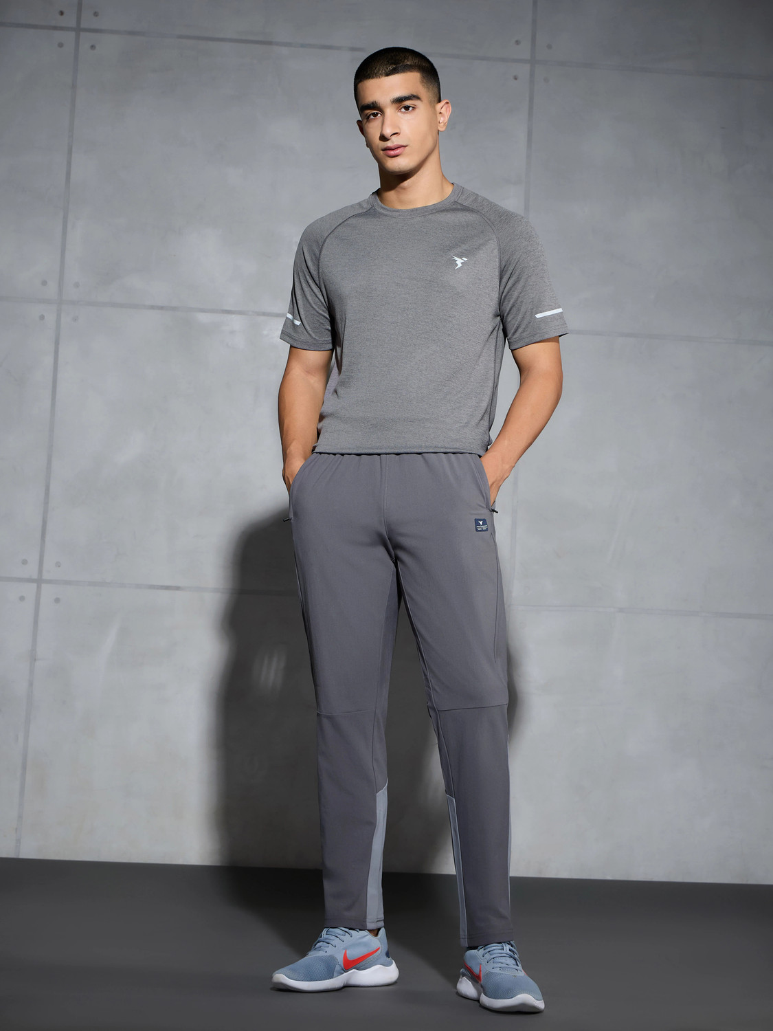 Image of TECHNOSPORT Colorblock Men Grey Track Pants