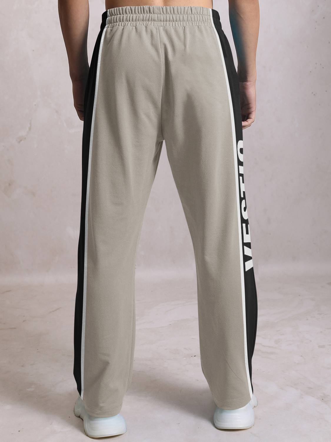 VESTIO Men Beige Printed Track Pants - Image 2