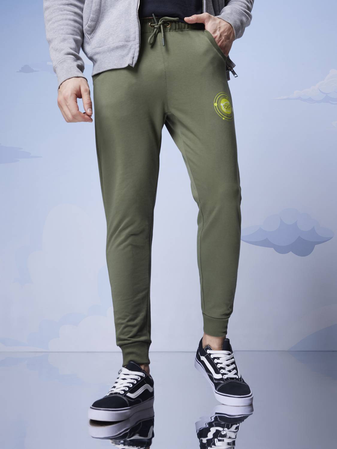 BEWAKOOF Graphic Print Men Green Track Pants