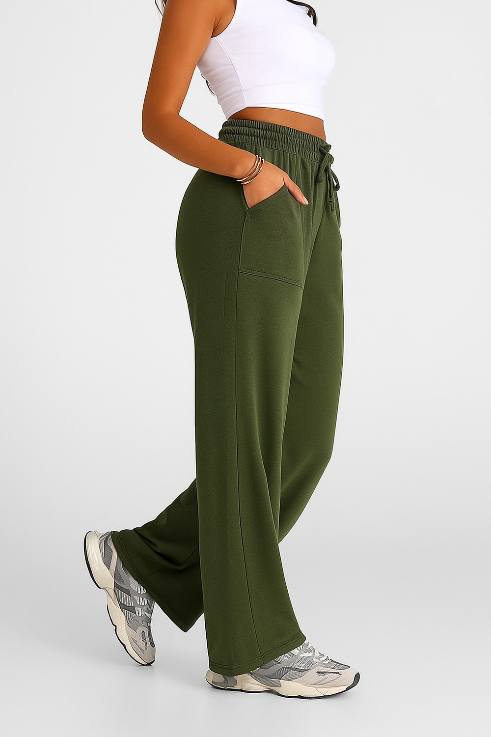 Image of Q-Rious Relaxed Women Green Trousers