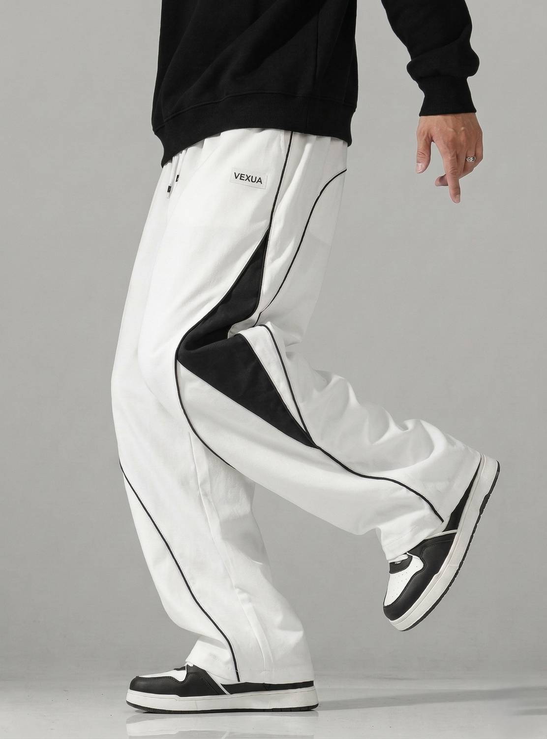VEXUA Striped Men White, Black Track Pants