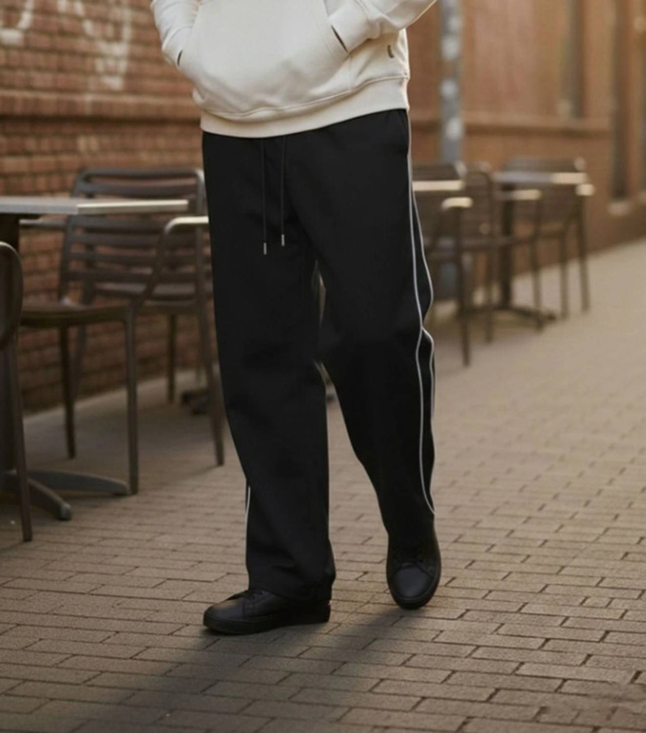 VEXUA Men Black Track Pants - Image 2