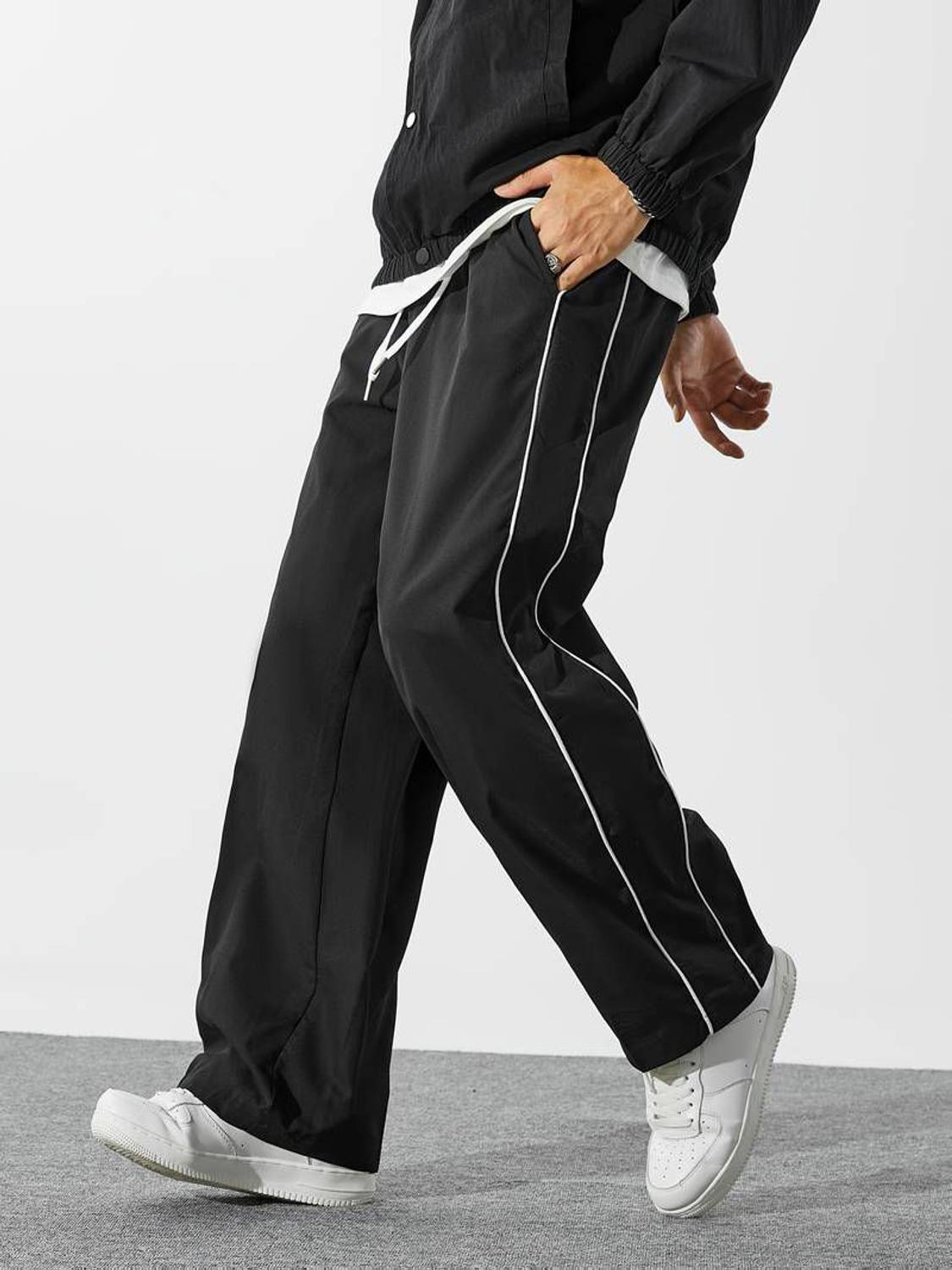 Adokedo Striped Men Black Track Pants