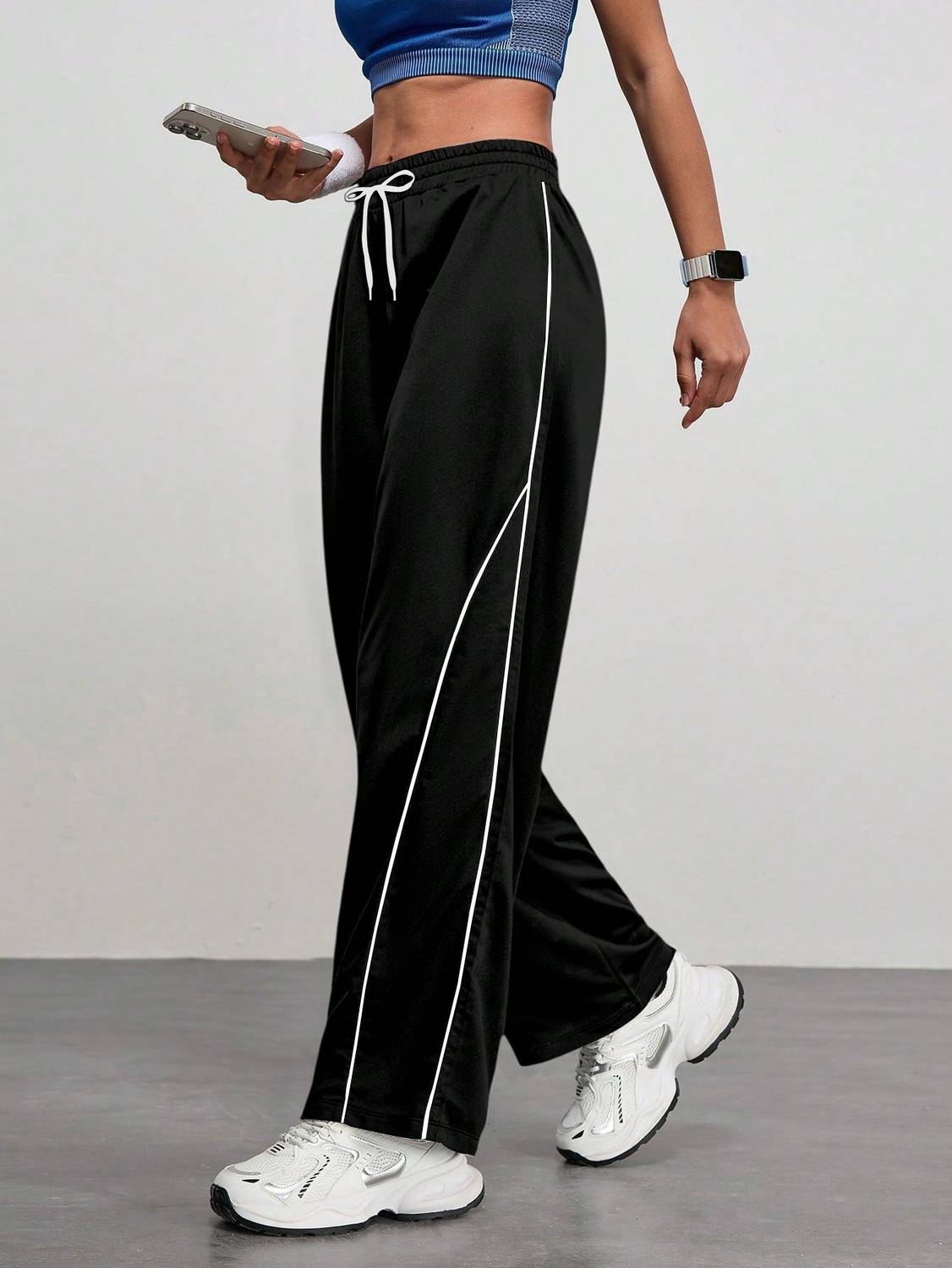Adokedo Solid Women Black Track Pants