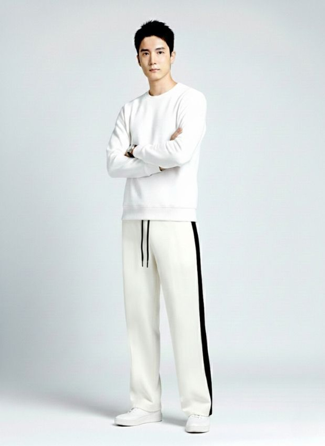 Image of STITCHCOUNTER Solid Men White, Black Track Pants
